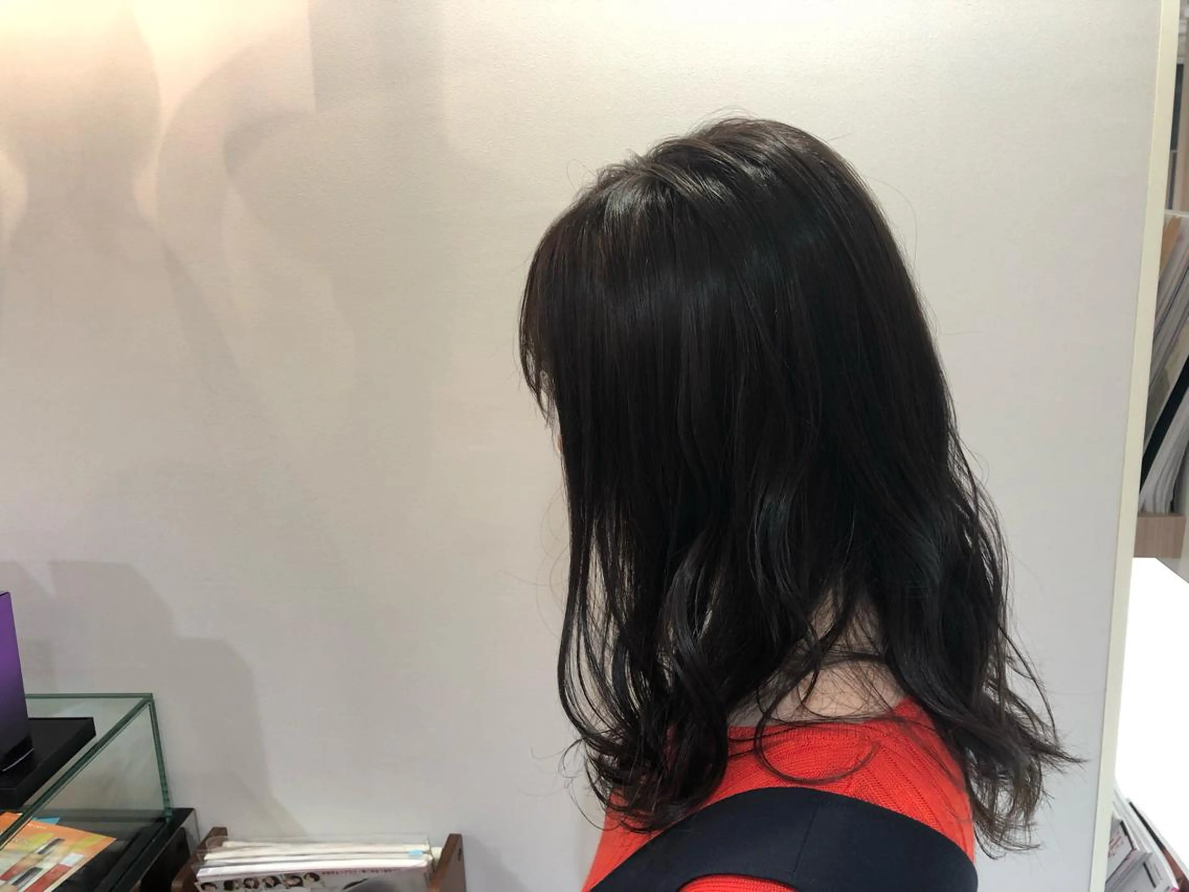 セミロング 辻本 夏子のヘアスタイル