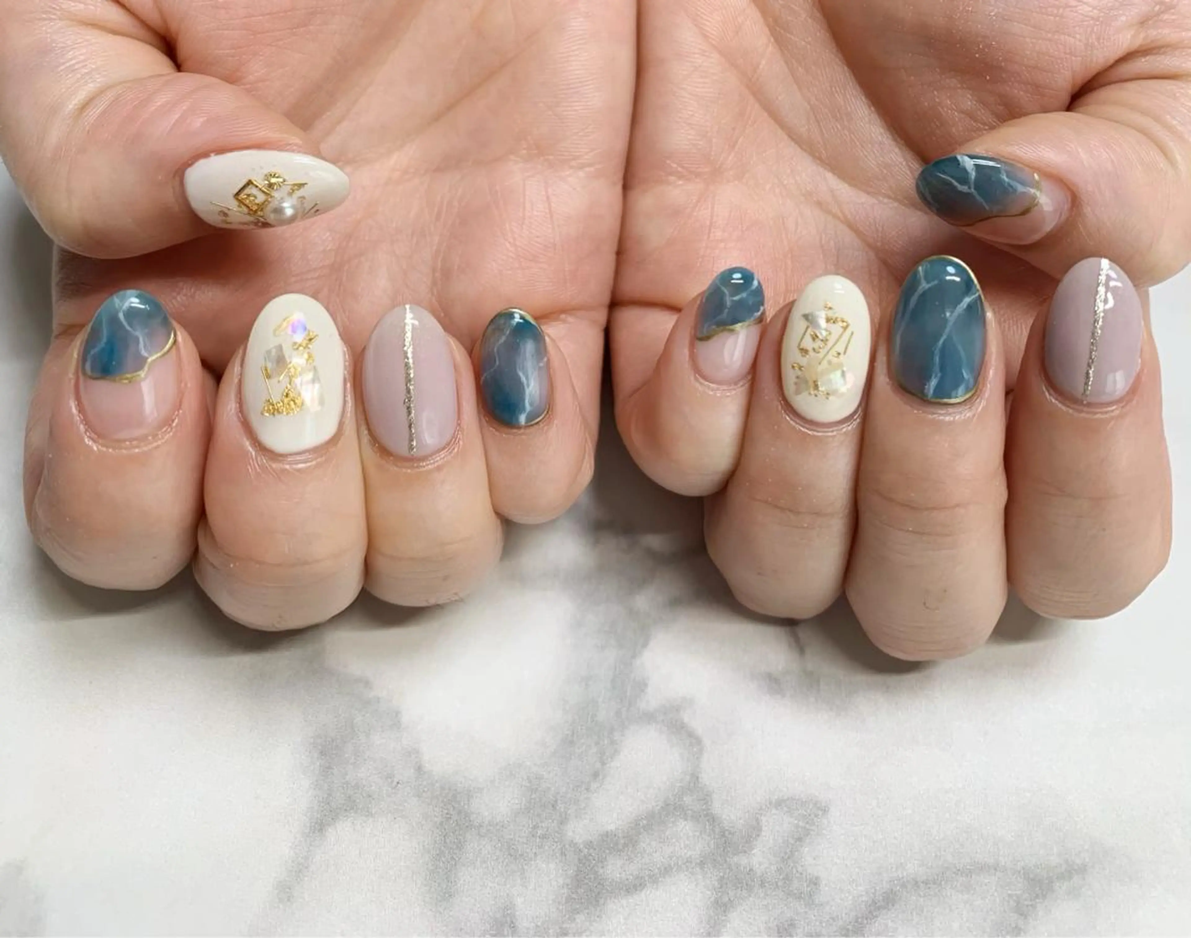 ネイル ハンドネイル nail salon en familleのネイルデザイン