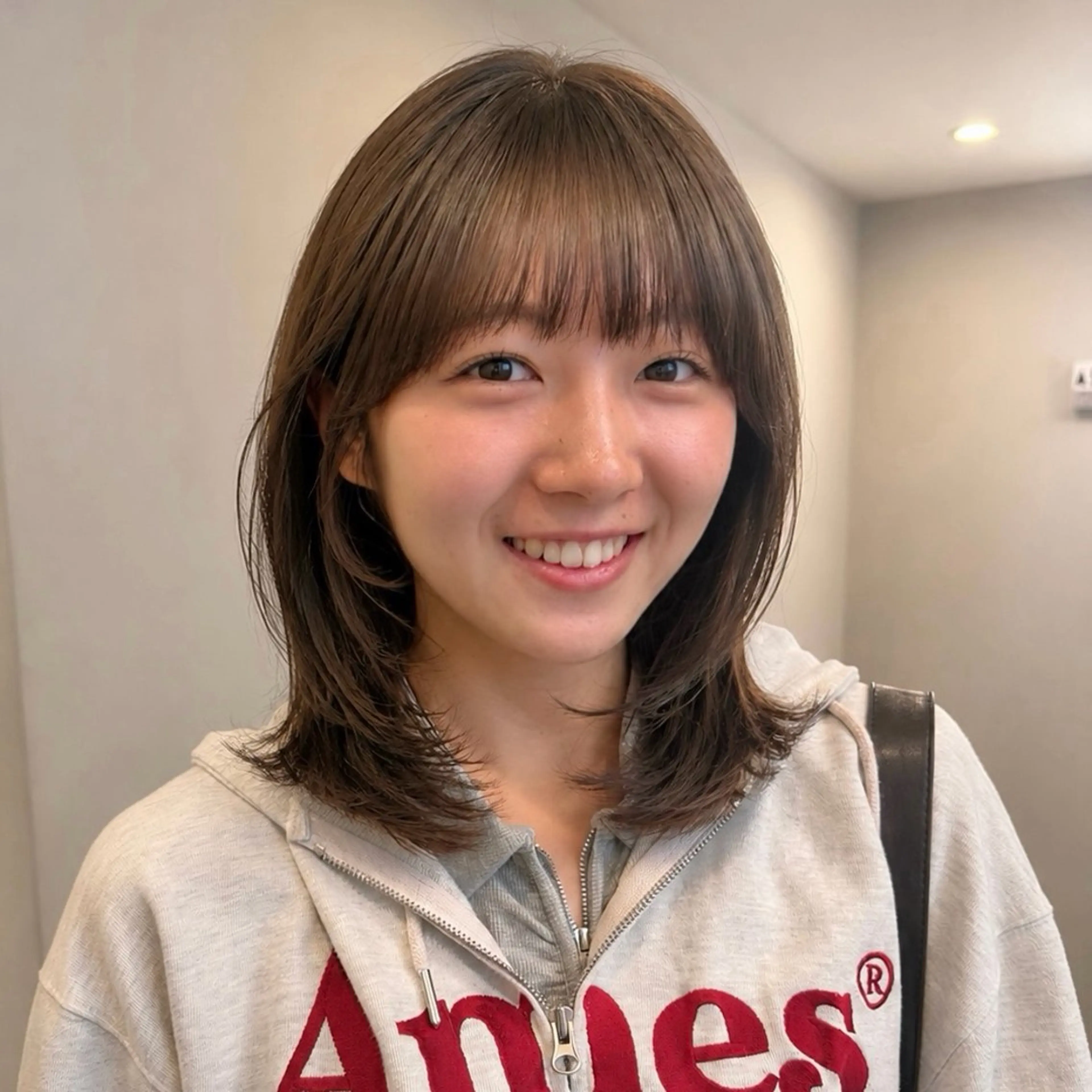 ミディアム カラー SAKI 新宿のヘアスタイル