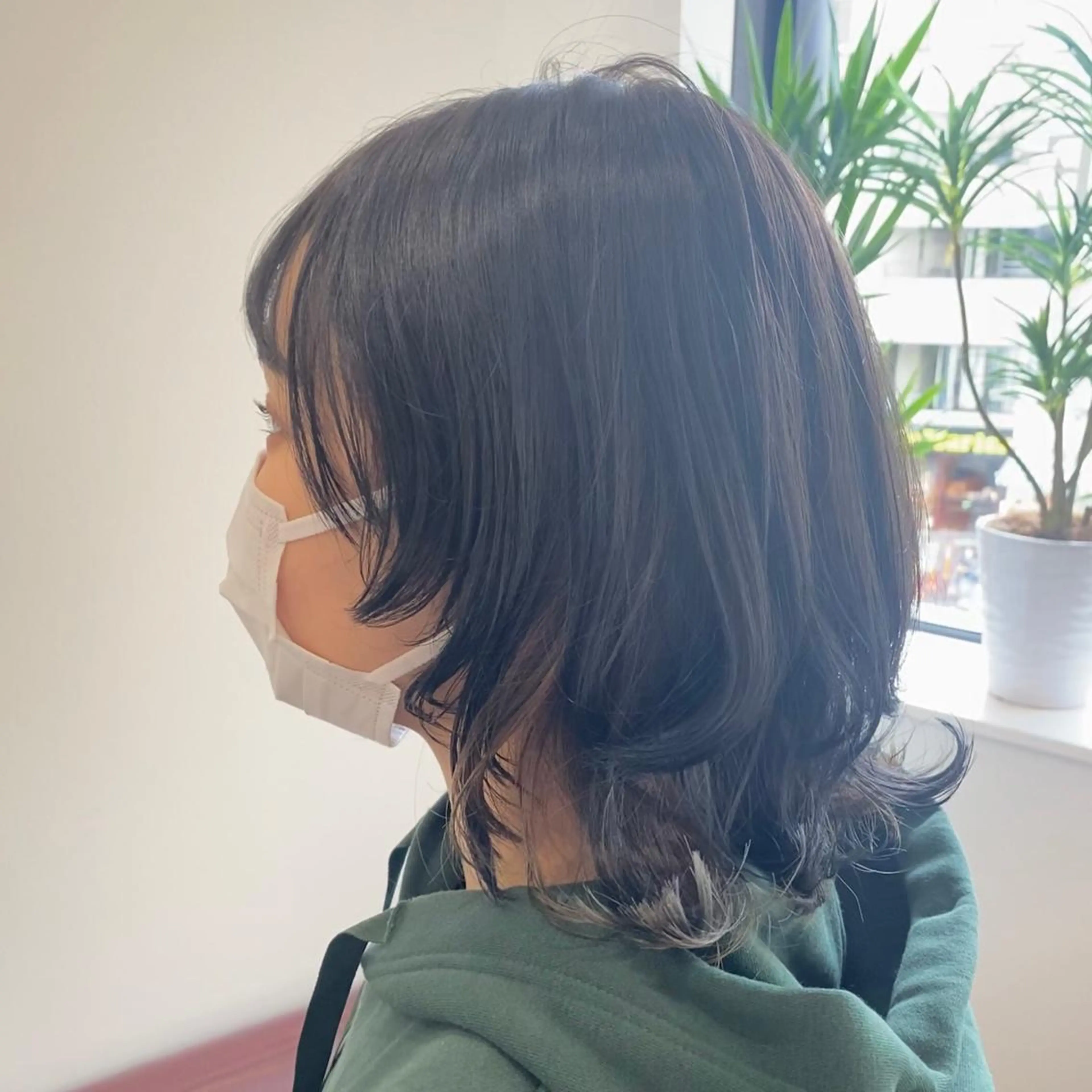 ミディアム カット ヘアカラー トリートメント 吉原 みえのヘアスタイル