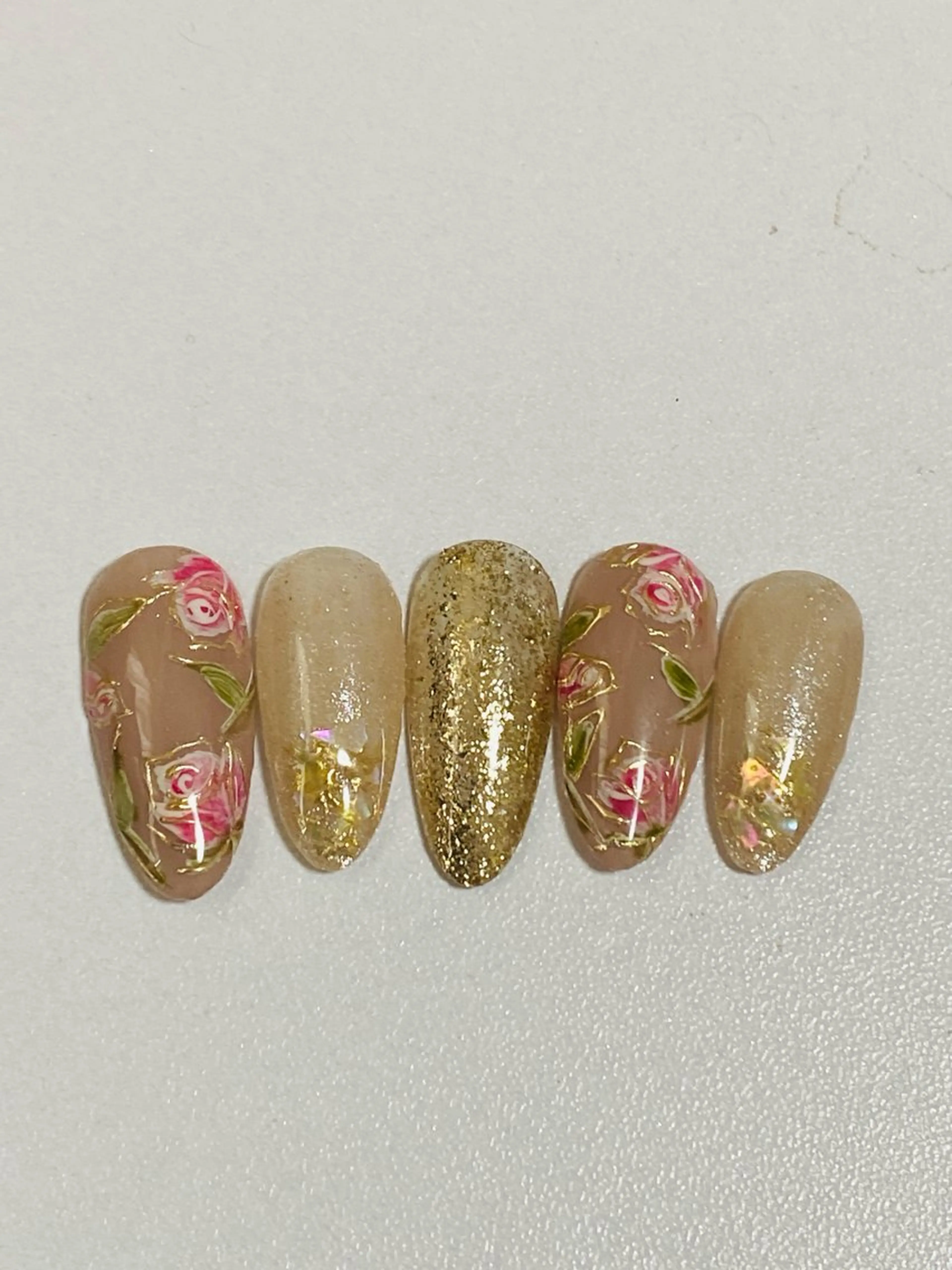 ネイル フラワーネイル 自宅ネイルサロン ♦️nuance♦️のネイルデザイン