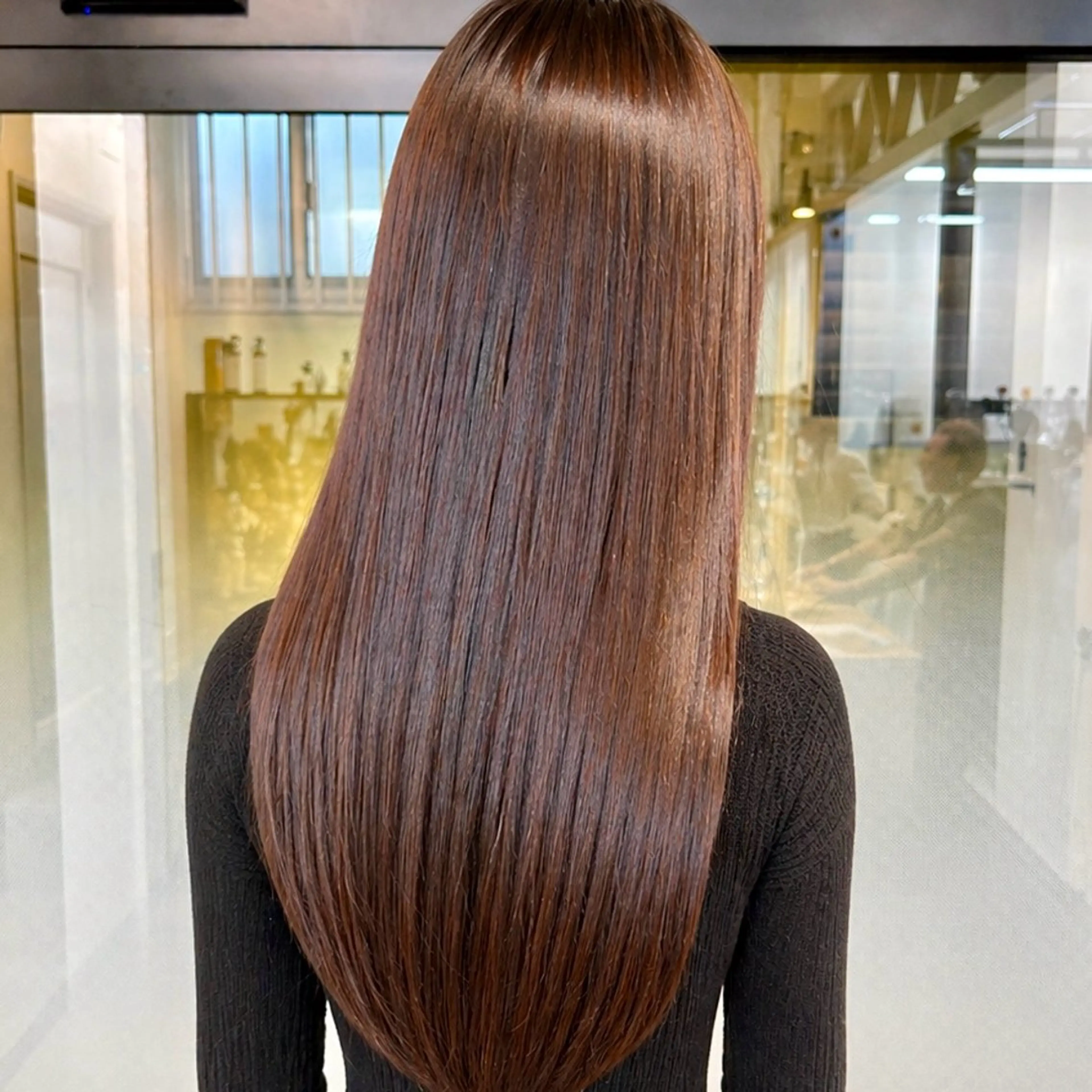 ロング カラー カット ヘアカラー トリートメント ユウリ YURIのヘアスタイル