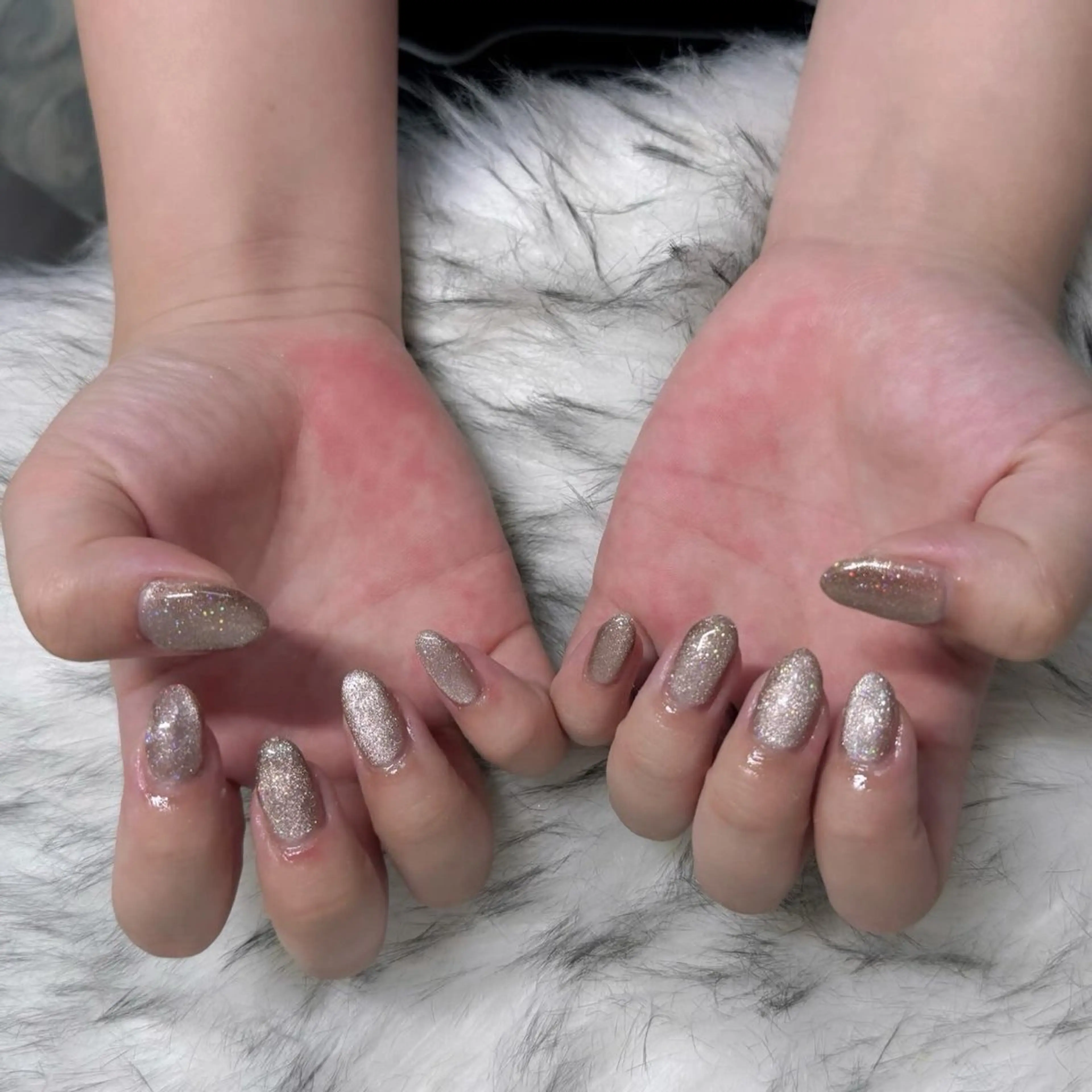 セミロング ハンドネイル mao .のネイルデザイン