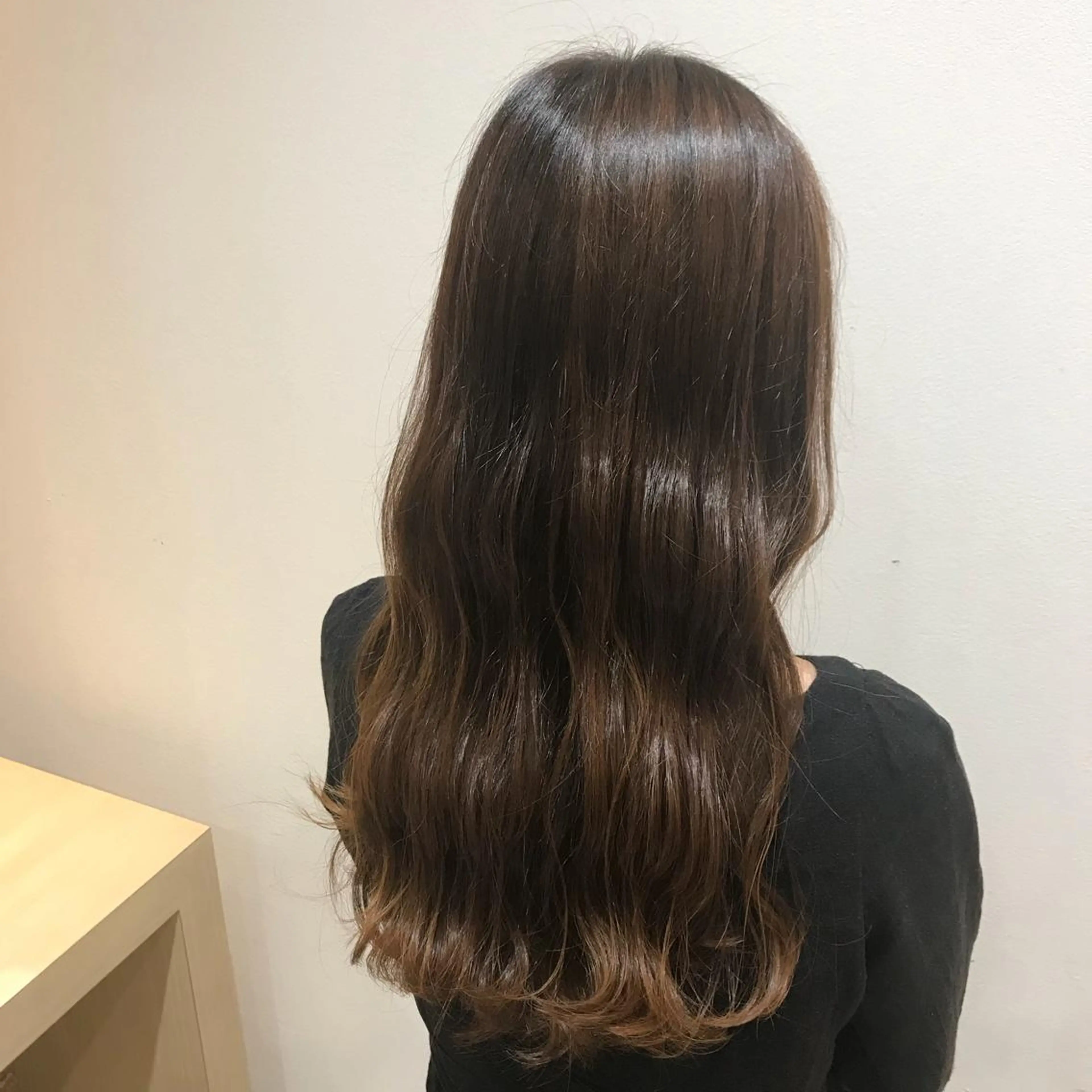 ロング カラー 阿部 響香のヘアスタイル