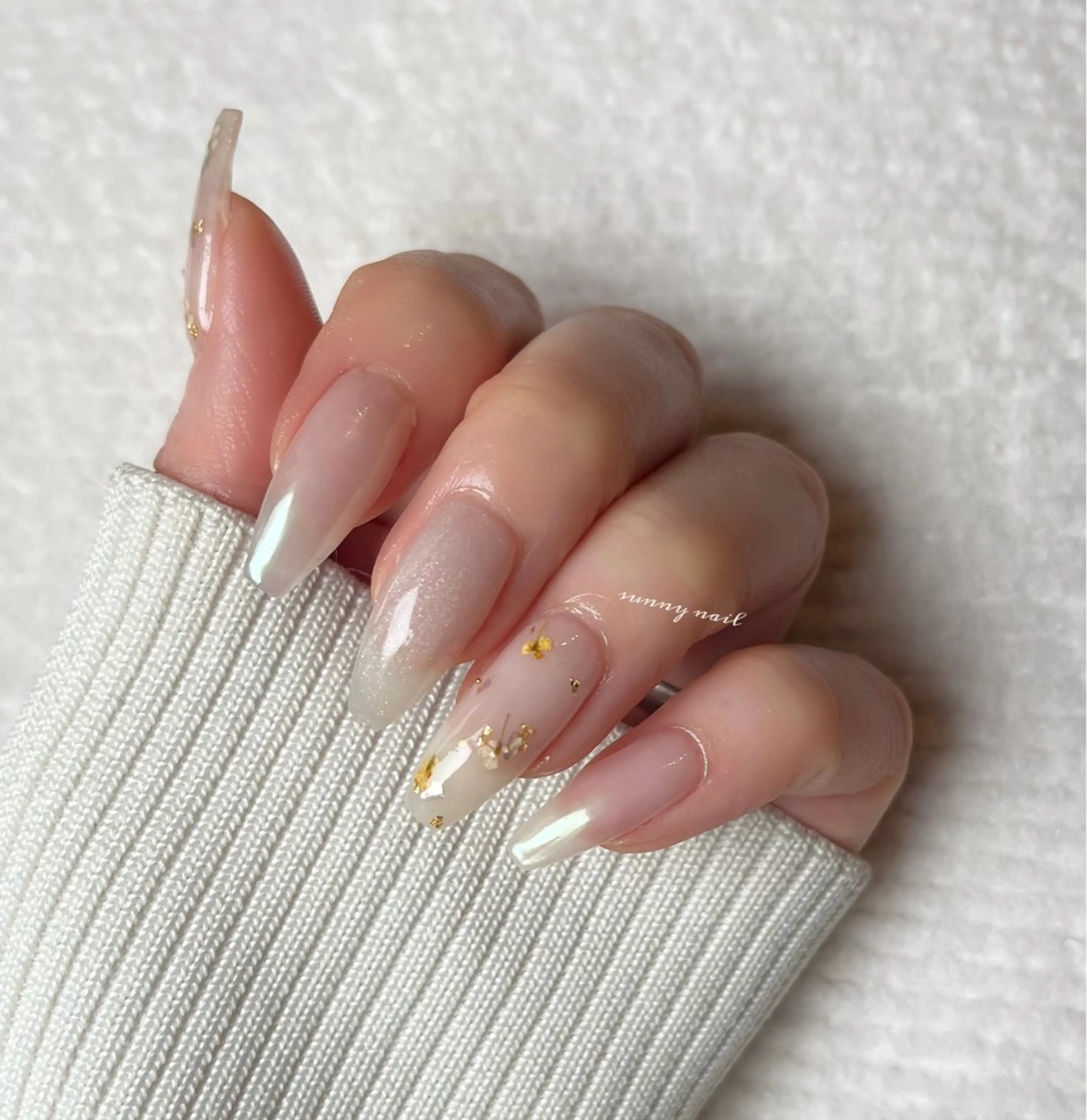 ネイル オーロラネイル ジェルネイル ミラーネイル パラジェル sunny nailのネイルデザイン