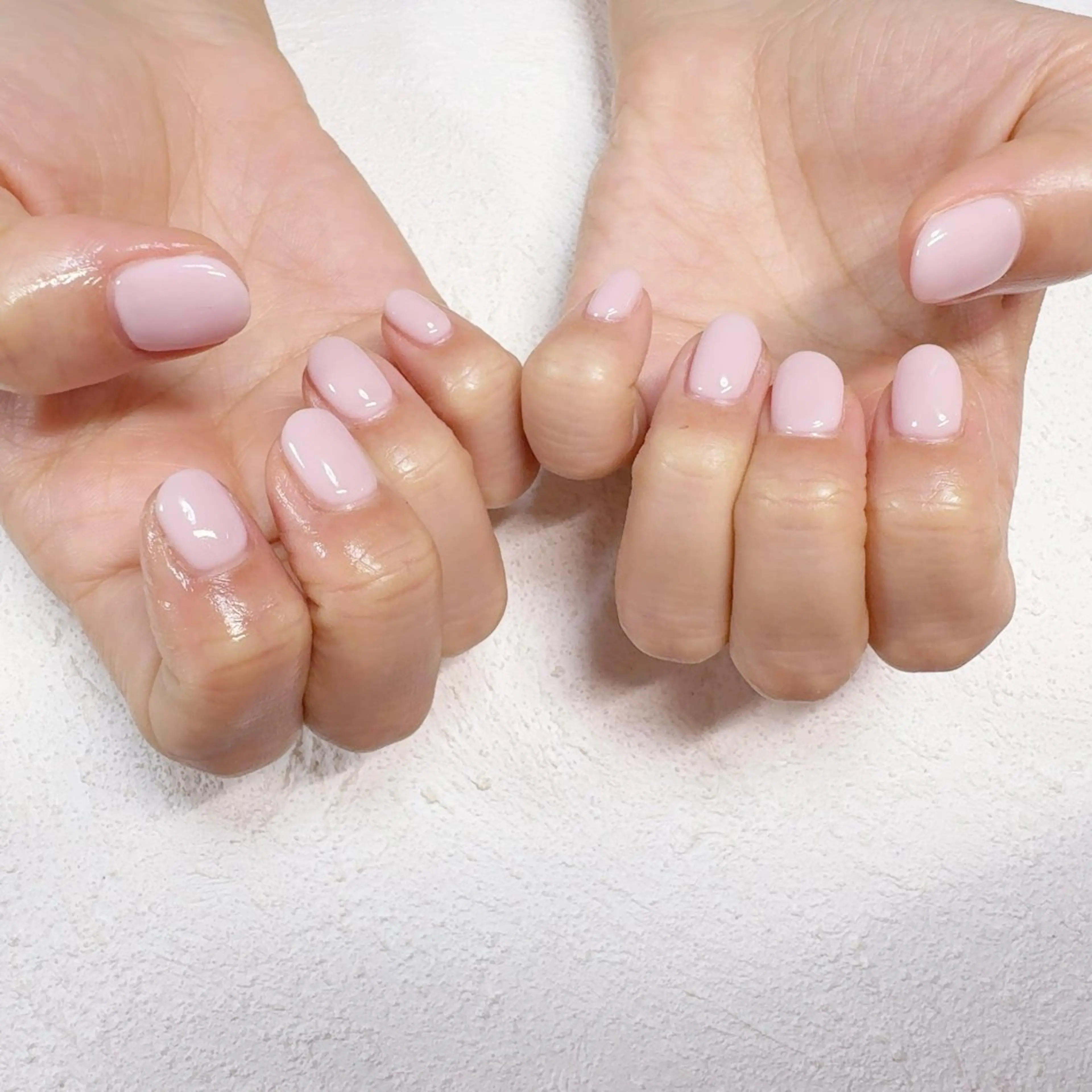 ネイル ジェルネイル Regaro i.sのネイルデザイン