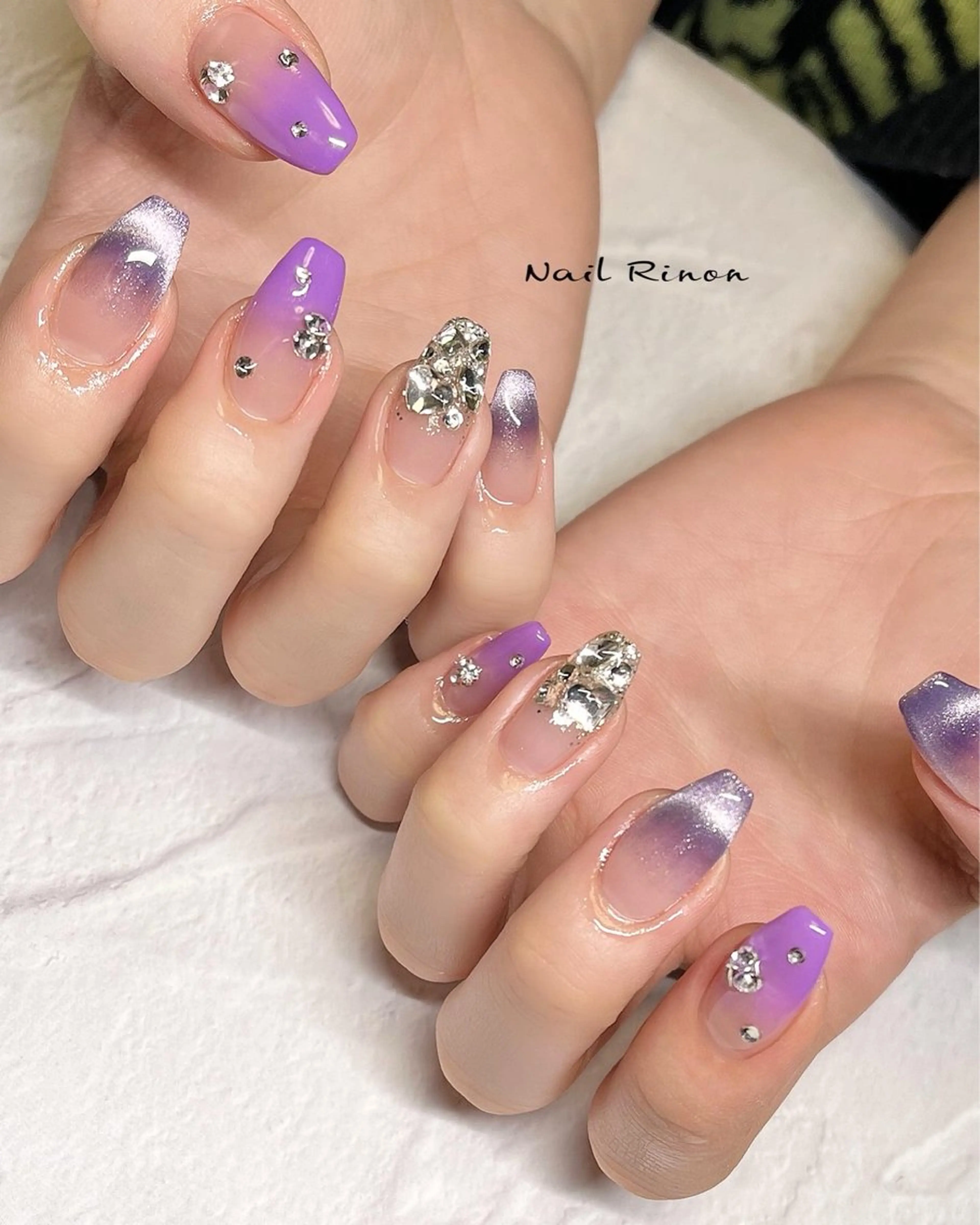 ネイル マグネットネイル ハンドネイル Nail Rinonのネイルデザイン