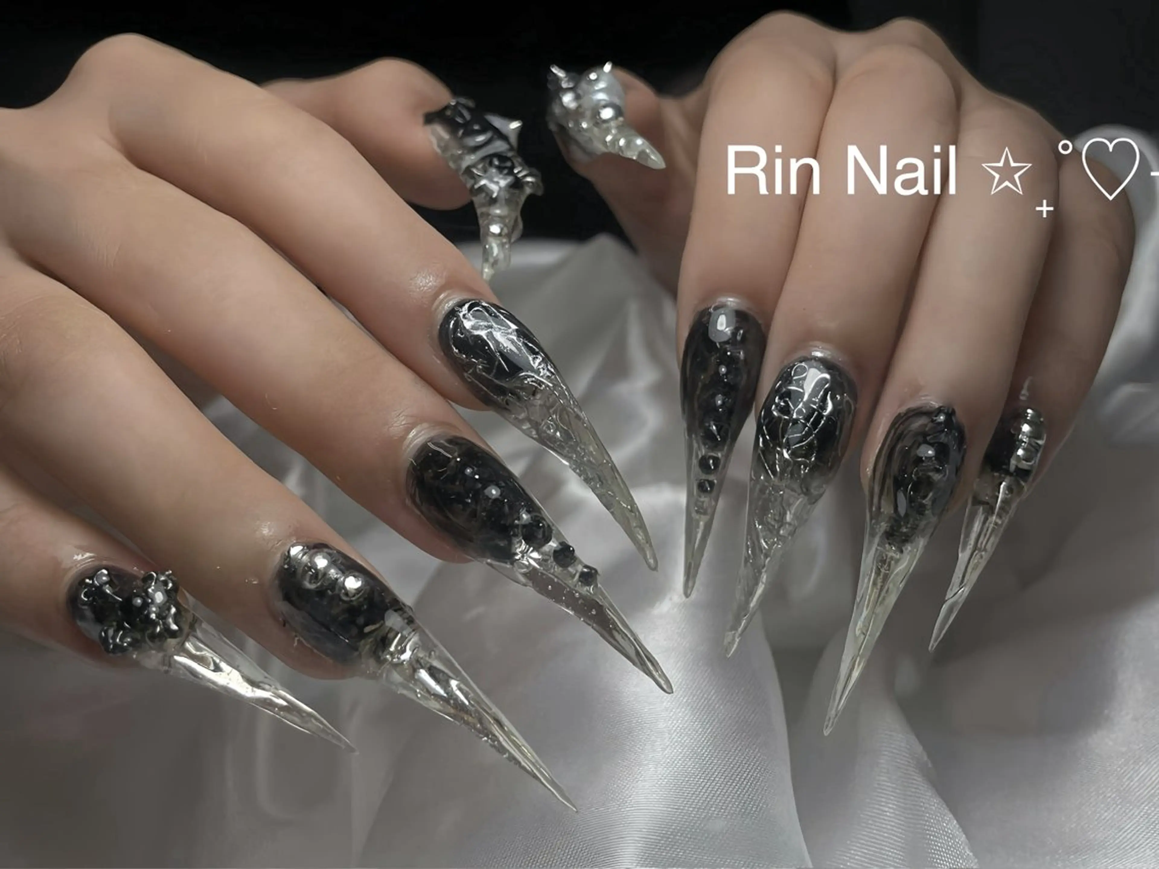 ネイル アートネイル ロングネイル ニュアンスネイル スカルプネイル ネイルチップ ハンドネイル Rin Nail 新大久保店のネイルデザイン