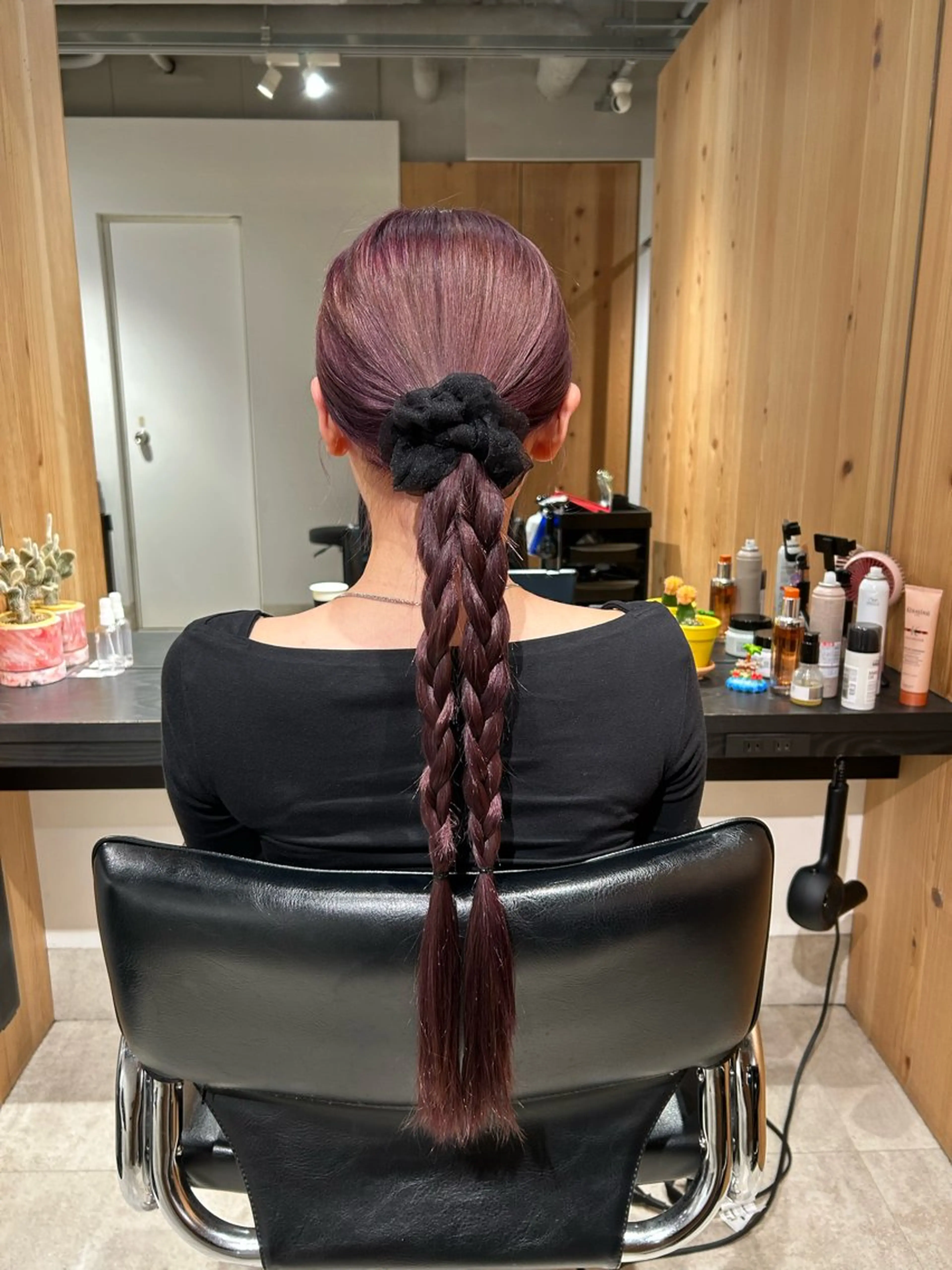 ロング カラー ブリーチ ラベンダーカラー カット ヘアカラー トリートメント スキバサミを使わない カット🌼唯🌼のヘアスタイル