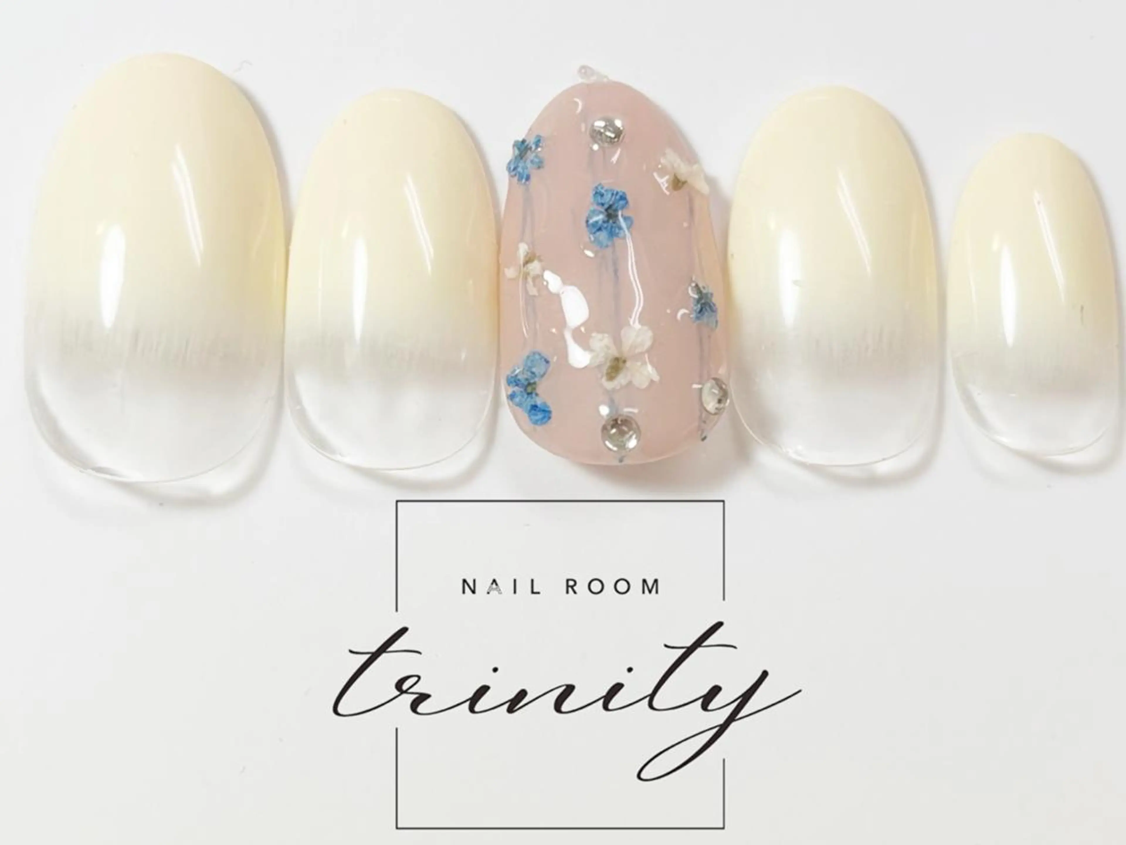 ネイル ハンドネイル Trinity staffのネイルデザイン