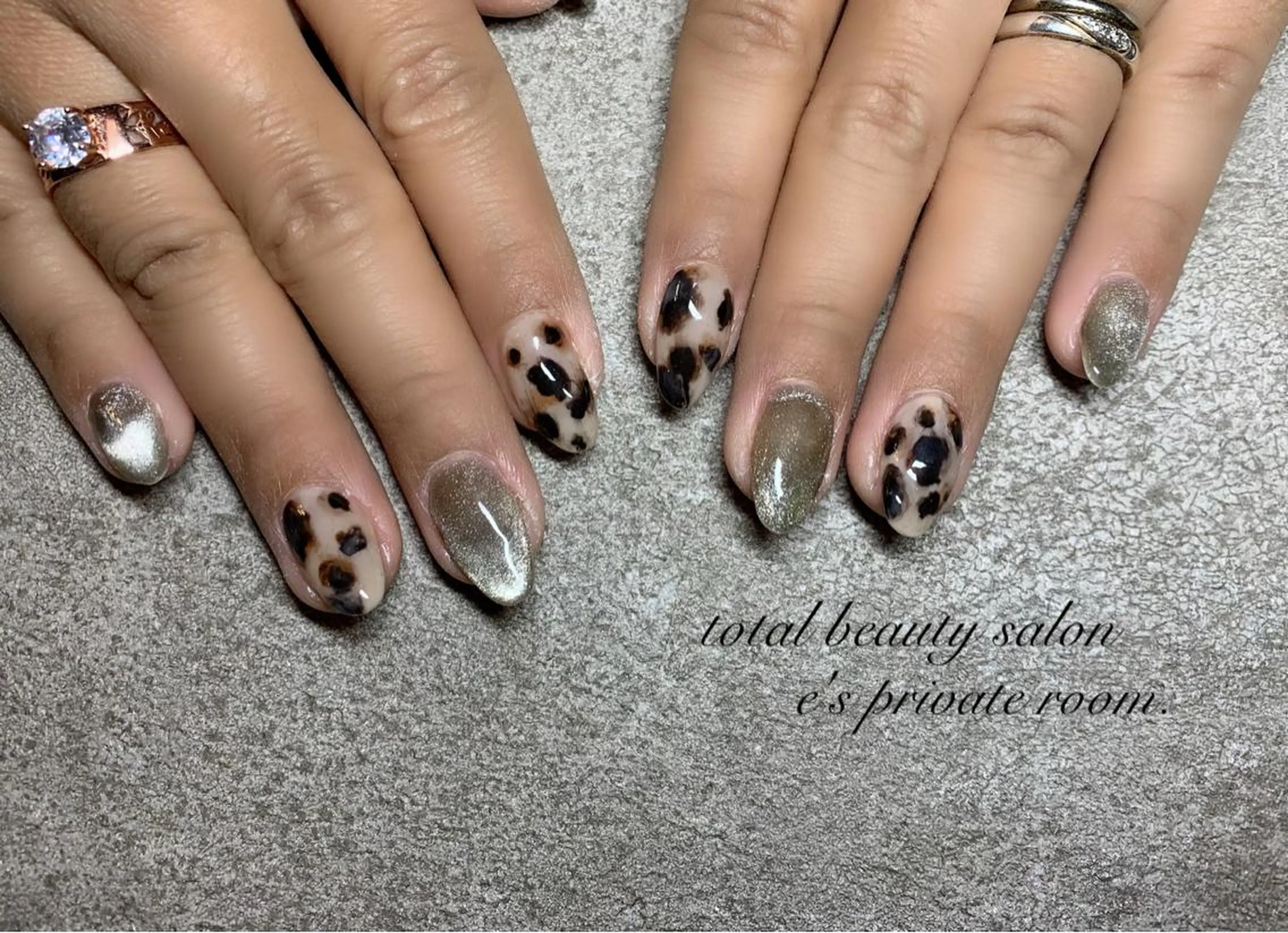 ネイル LAVISH nail salonのネイルデザイン