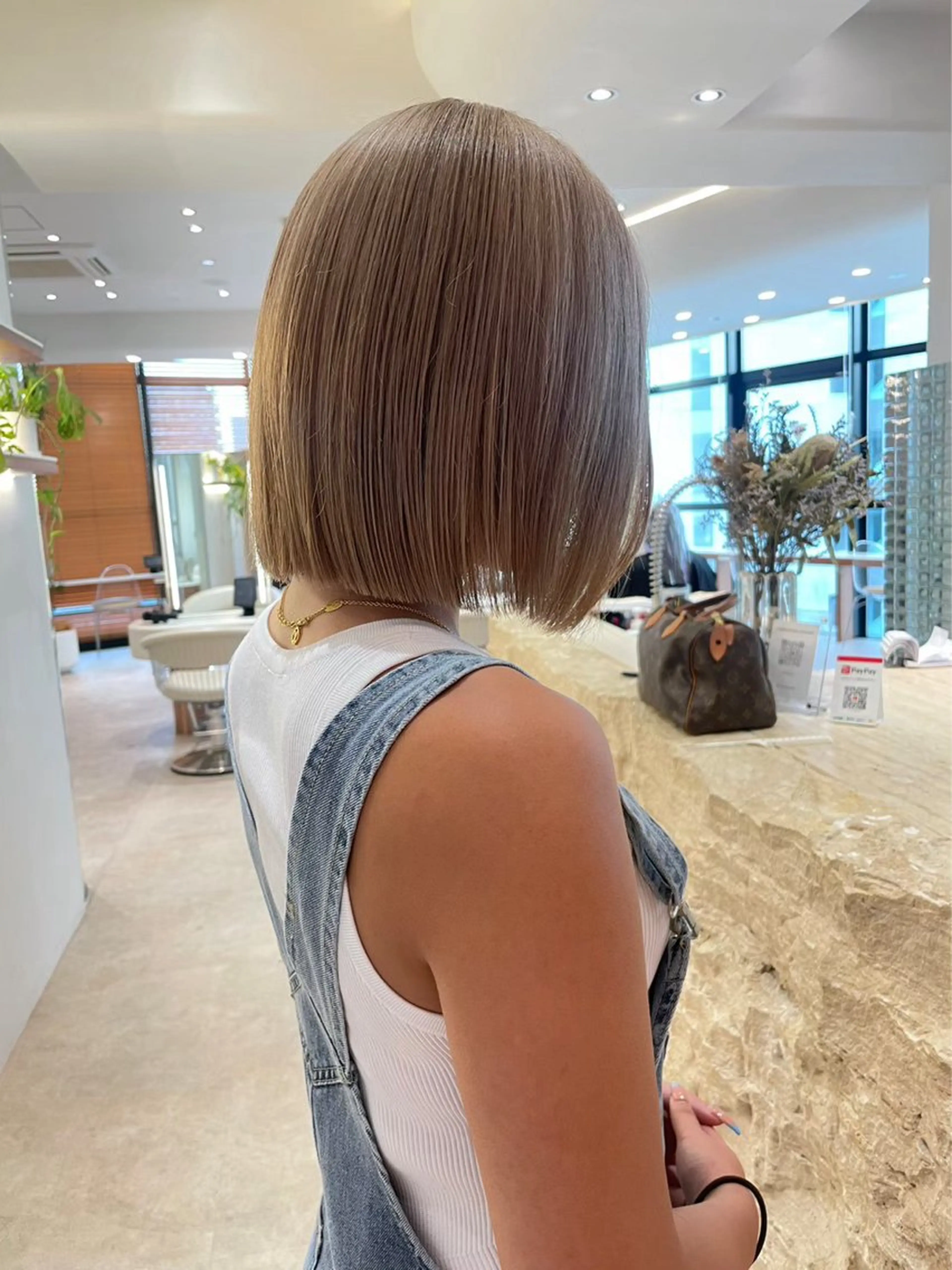 ミディアム カット ヘアカラー トリートメント ボブ/パーマ/レイ ヤー/新宿/KOKIのヘアスタイル