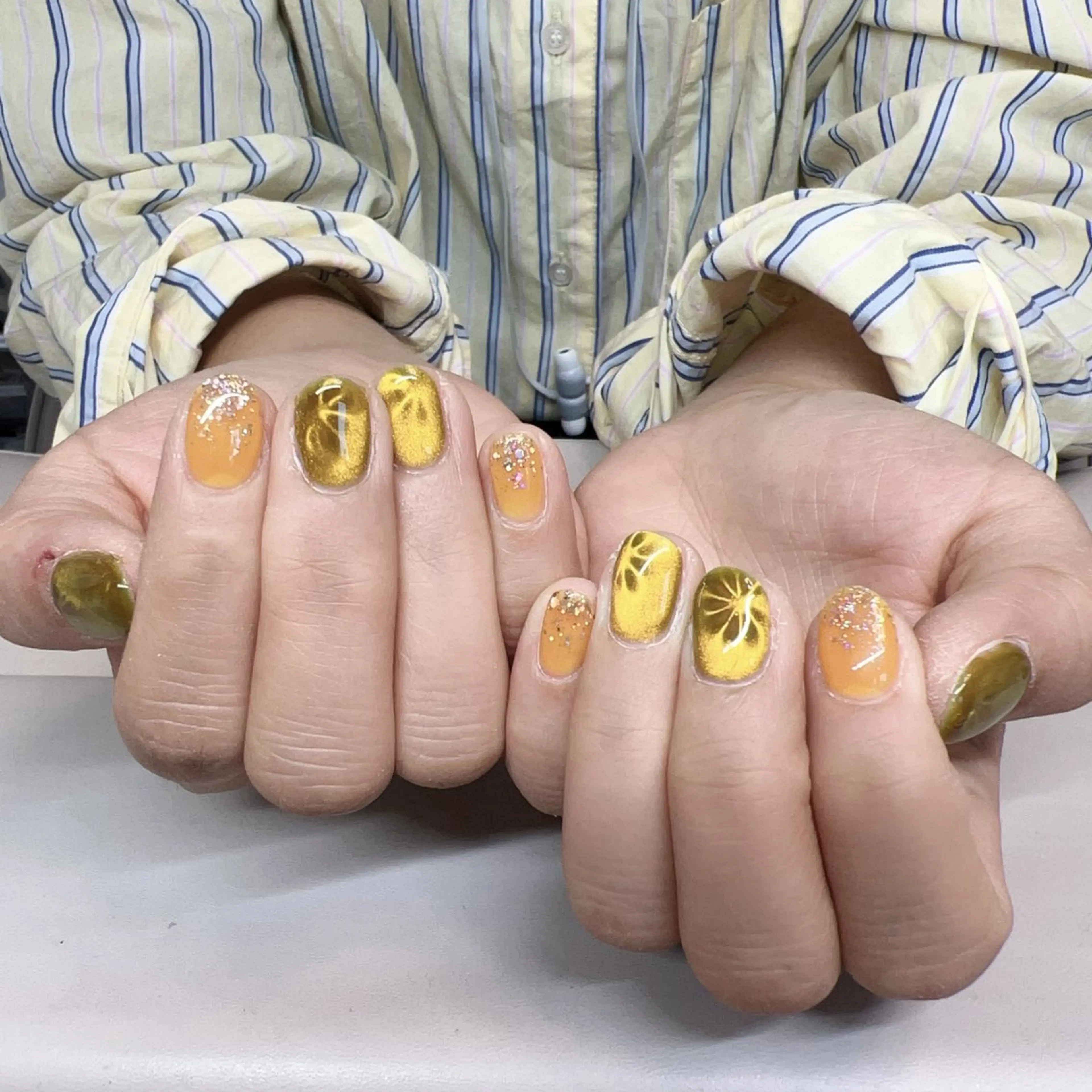 ネイル アニマル柄 アートネイル オーロラネイル べっ甲ネイル ブラウン Rika Nail ellaのネイルデザイン