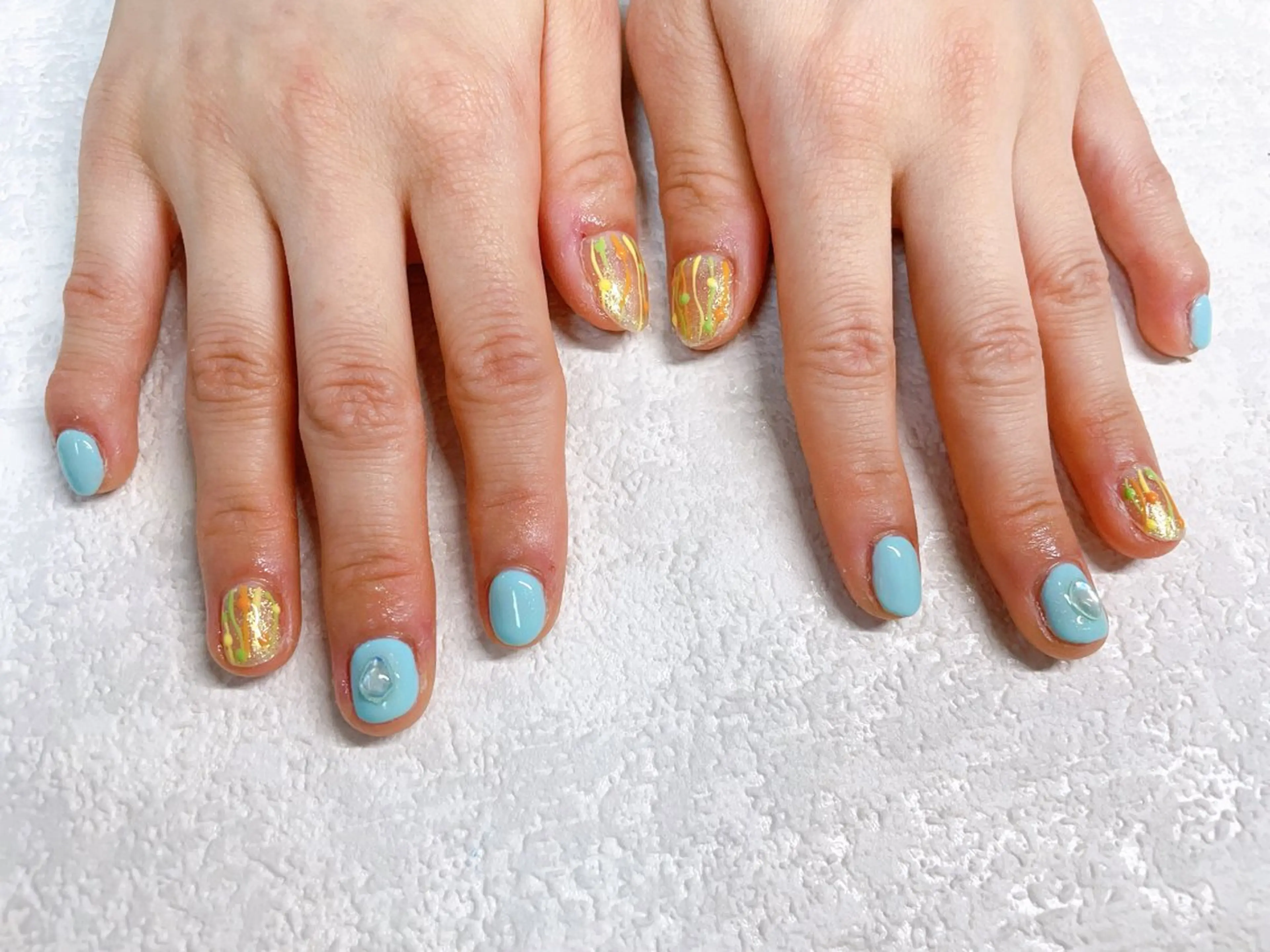 ネイル オーロラネイル フラワーネイル フットネイル フレンチネイル ジェルネイル mogunail &blowのネイルデザイン