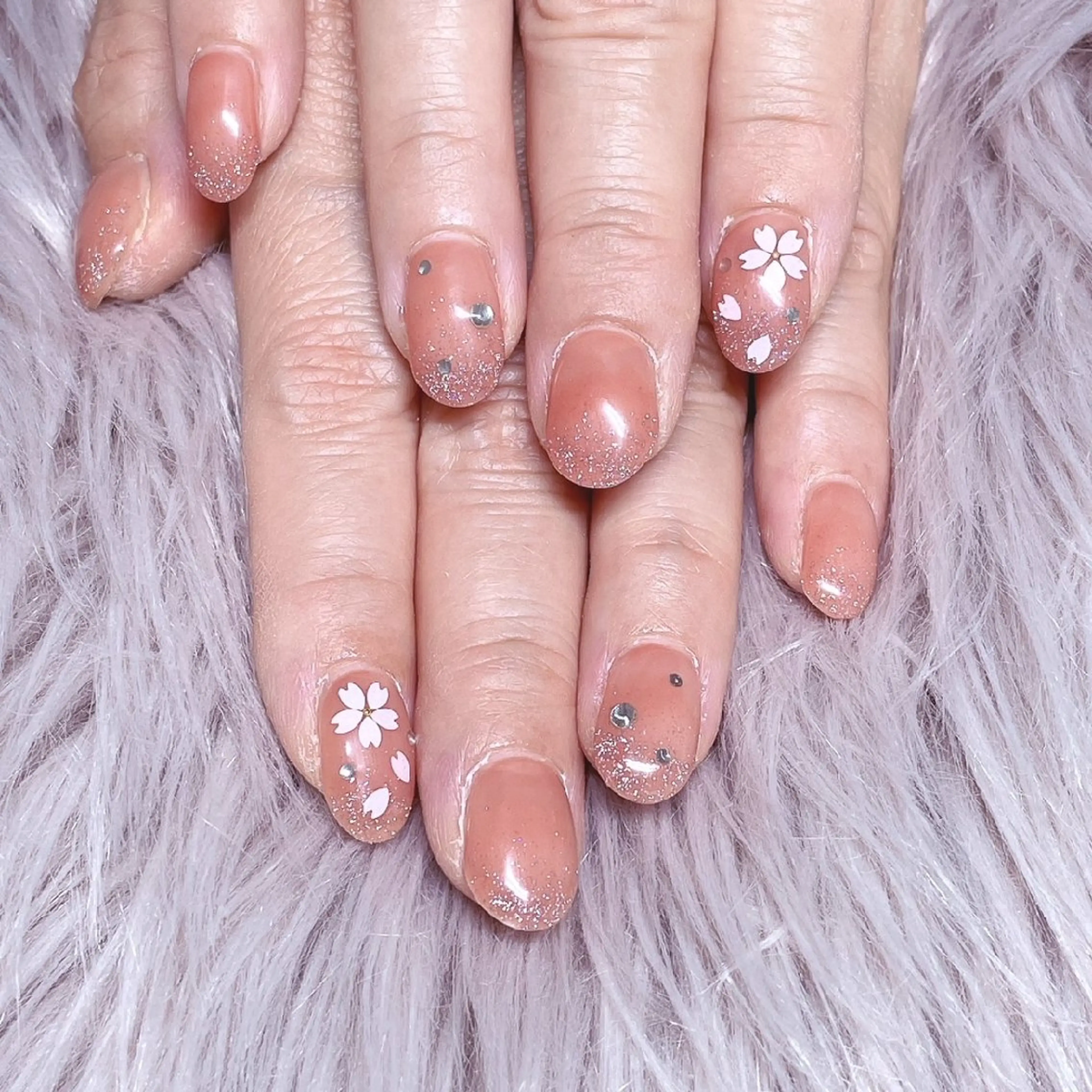 ネイル NAKAJIMA ERIKAのネイルデザイン