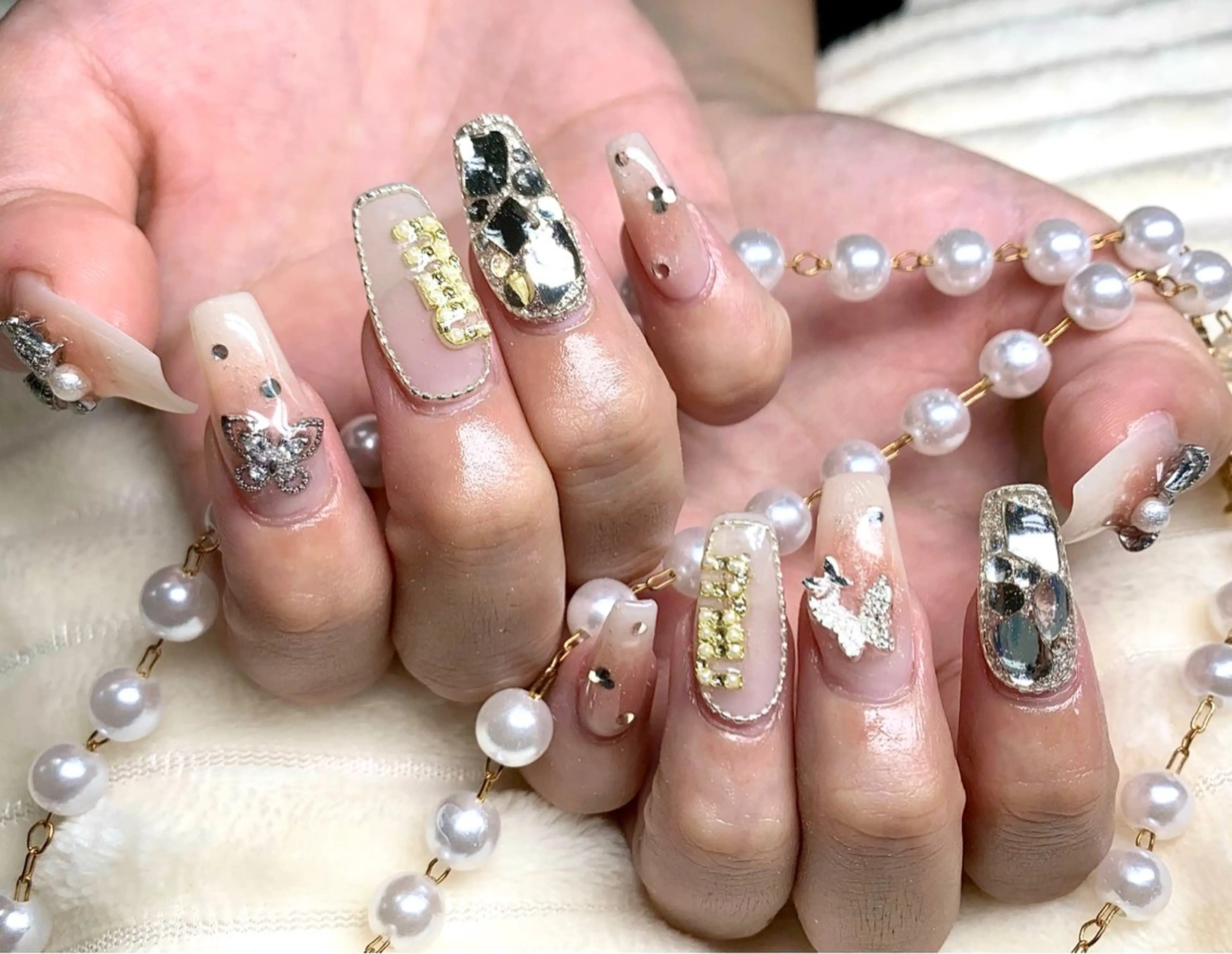 ネイル 持ち込み ハンドネイル Roi〈ロワ〉 Yume🎀のネイルデザイン