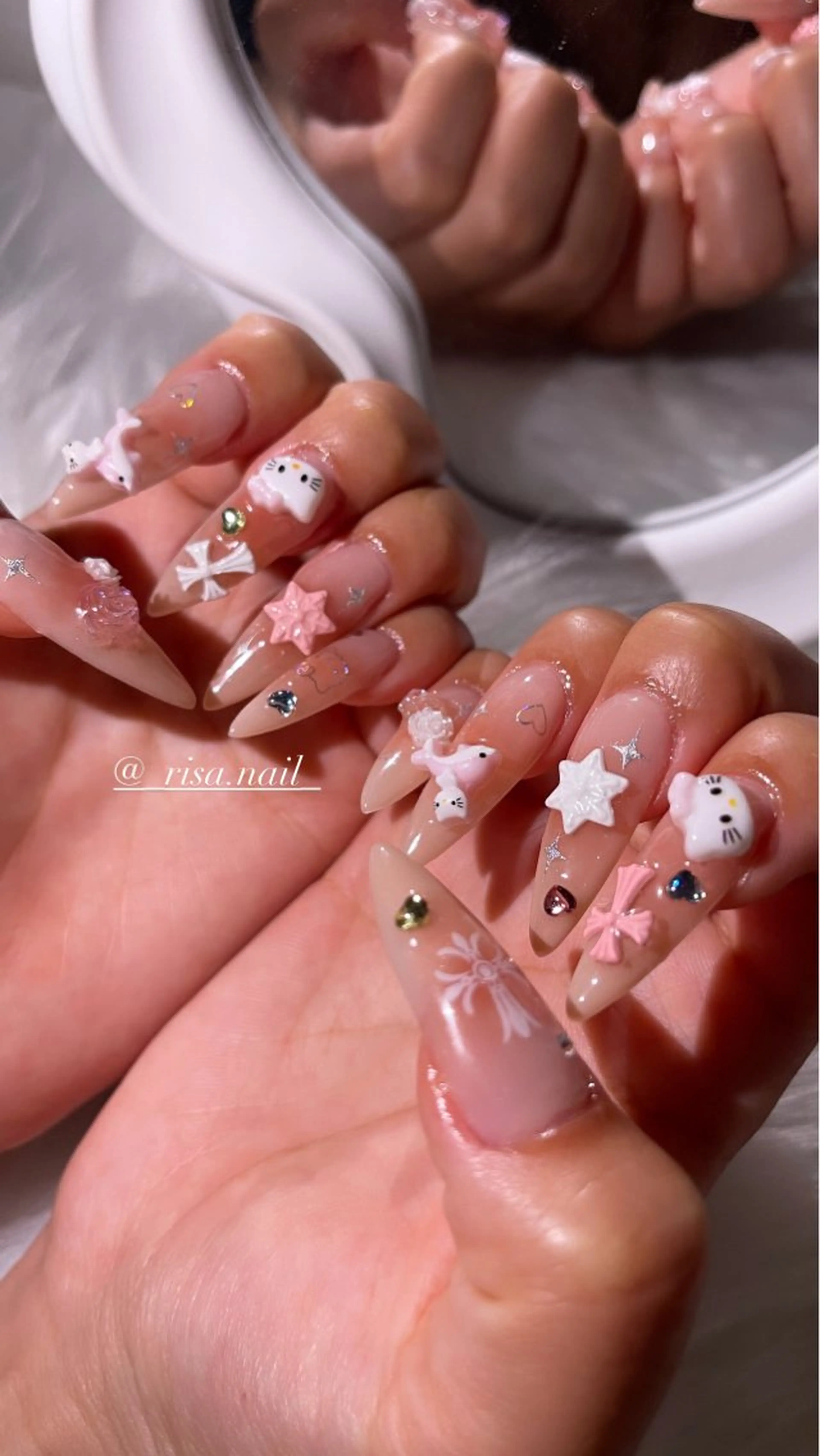 ネイル ハンドネイル 🅁nail🪞✨ risa🎀のネイルデザイン