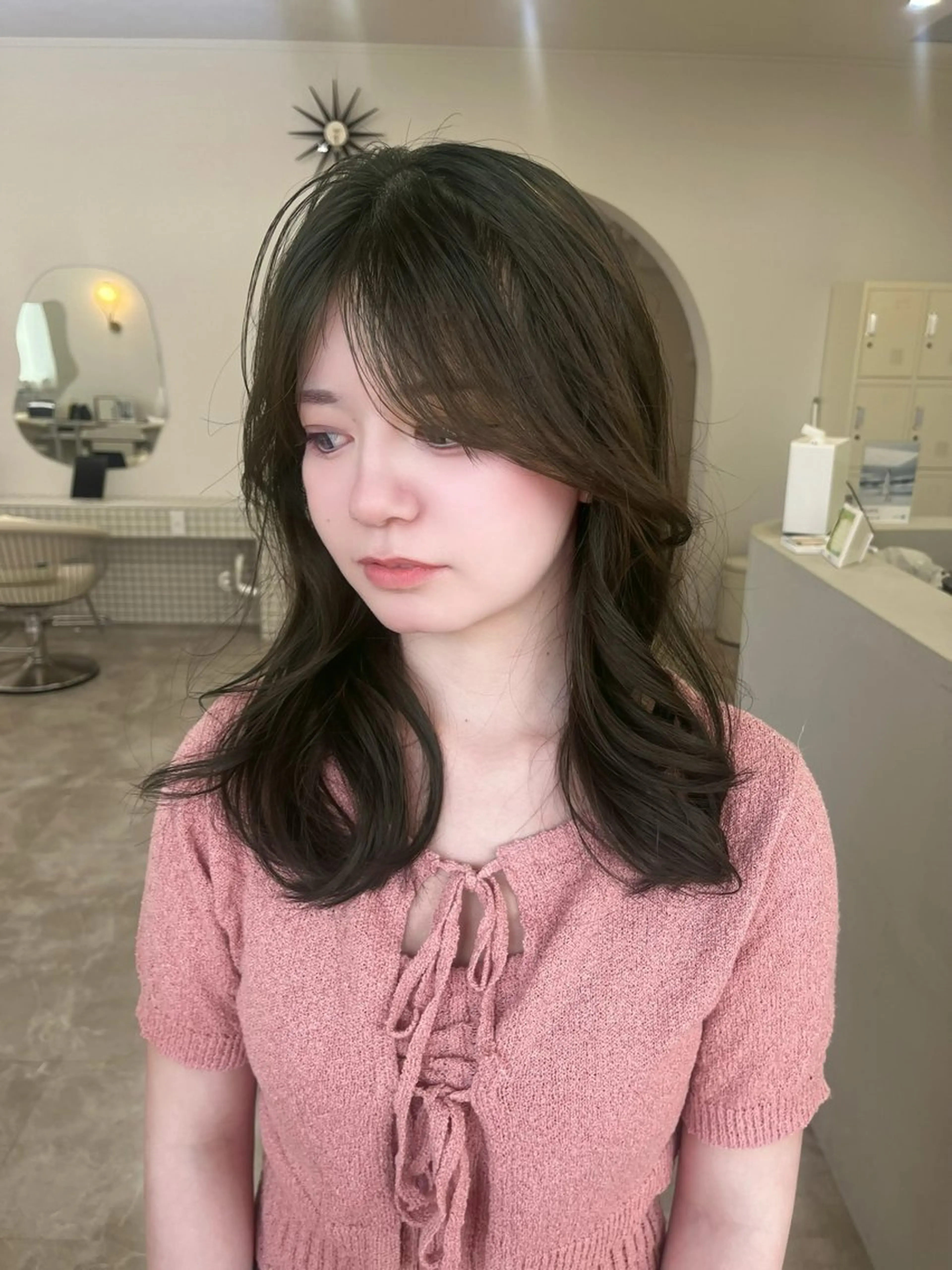 ミニモ限定｜オリーブ色限定透明感カラー✨️の写真