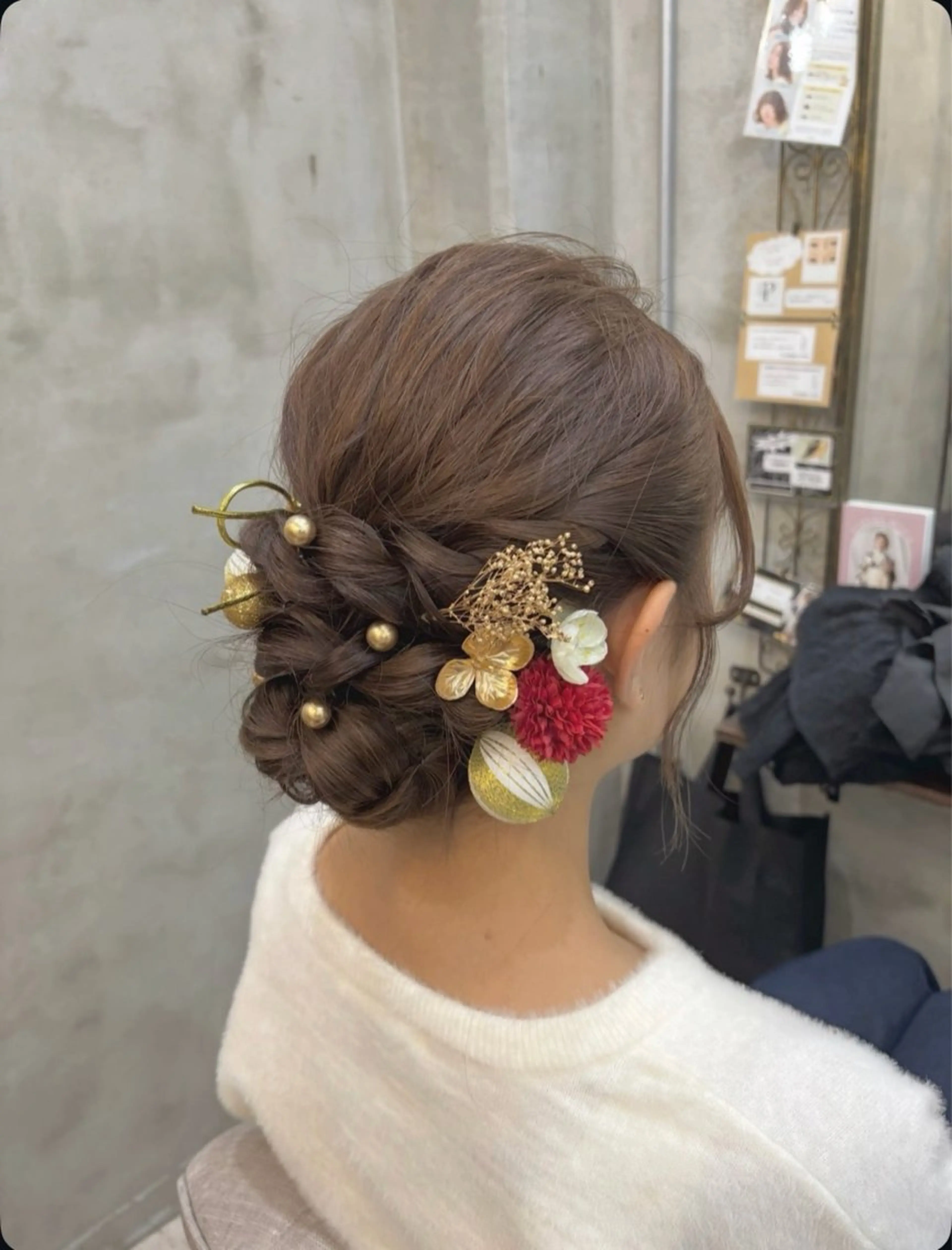 ミディアム ヘアアレンジ 成人式 ヘアセット 中村 優花のヘアスタイル