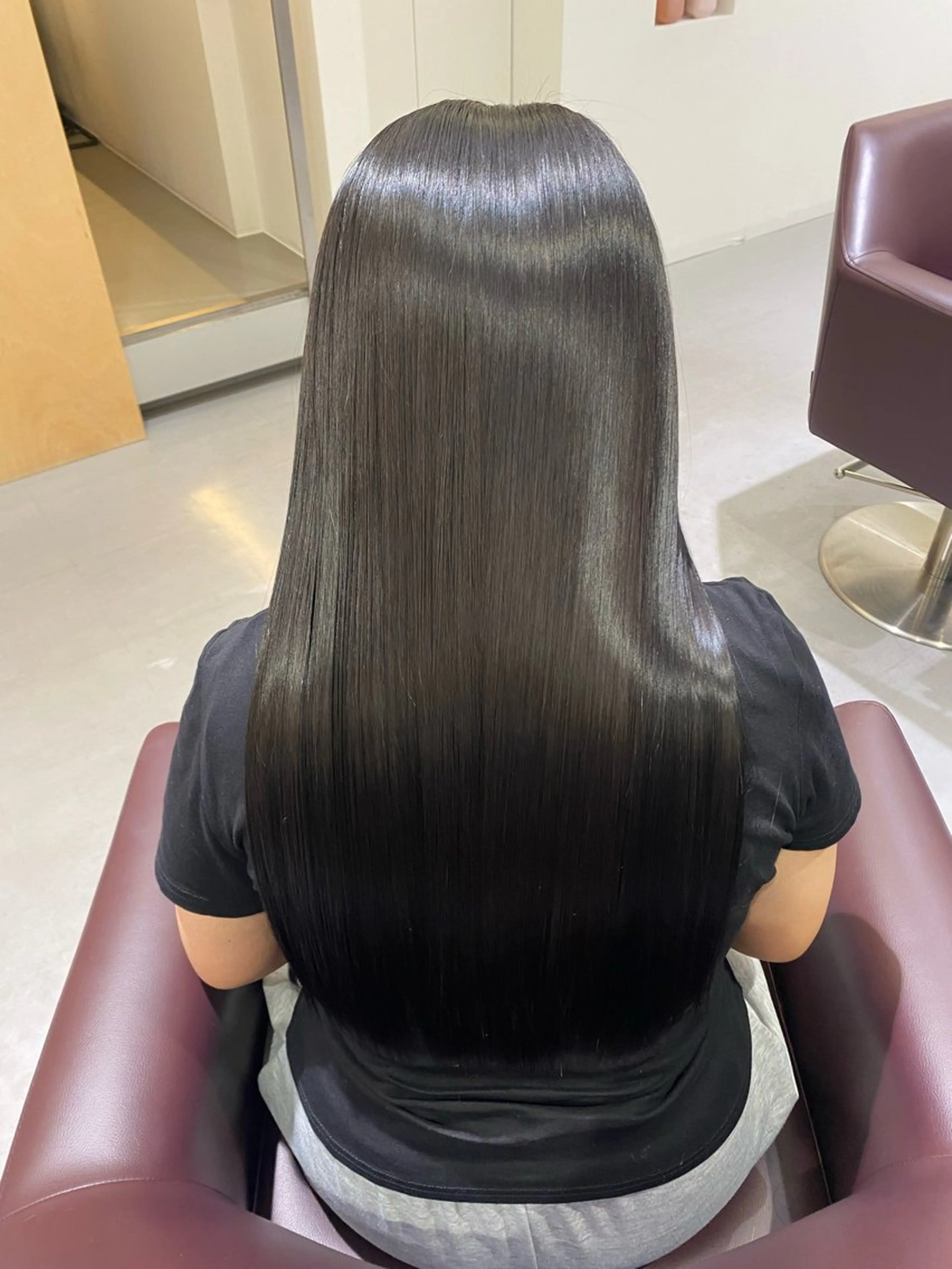 ロング ️🫧透明感カラー& 髪質改善🎀いさきのヘアスタイル