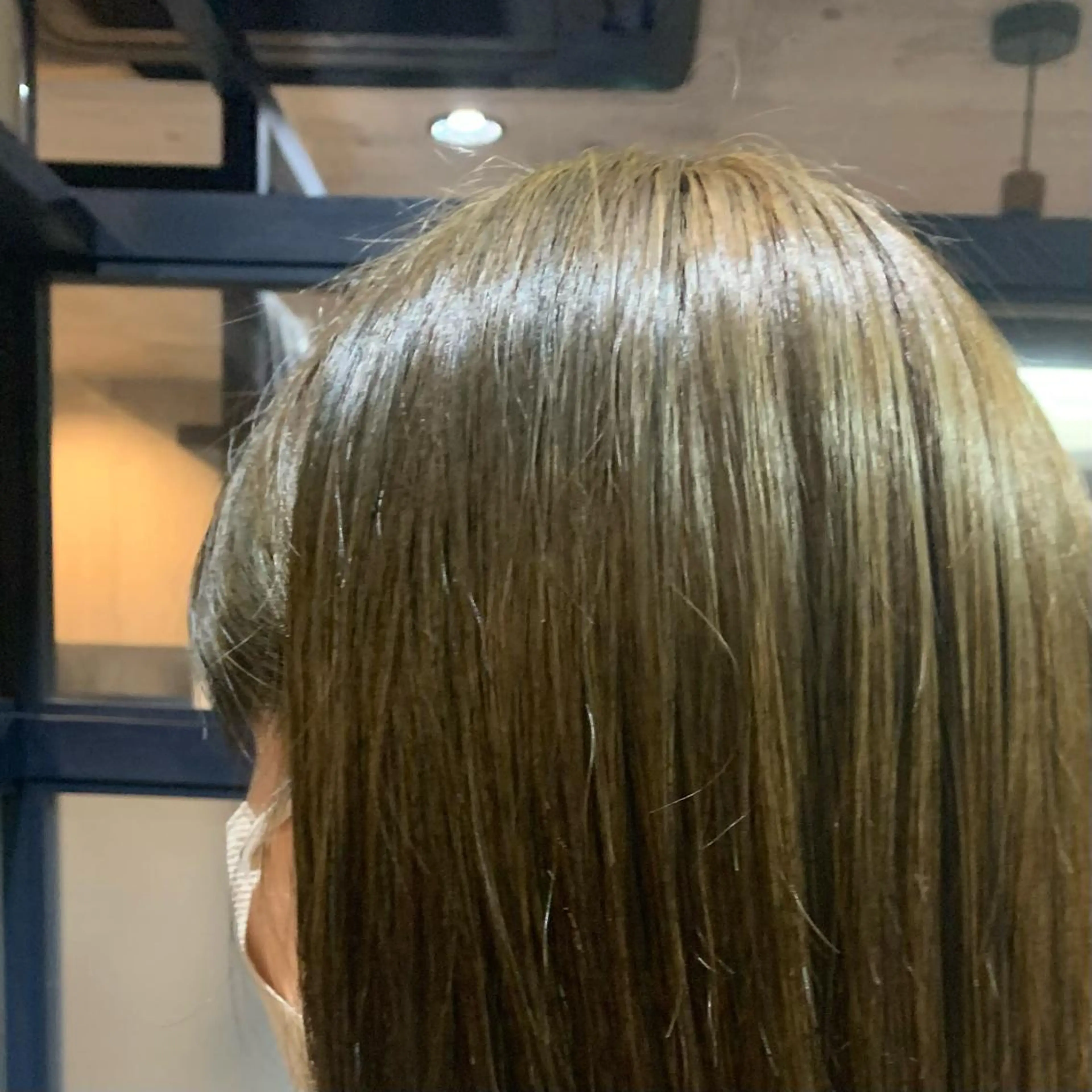 ミディアム カラー メンズ メンズブリーチ ベージュカラー ブリーチ ブリーチなしカラー オリーブベージュ 浅草個室/髪質改善 🫧ちえ🫧のヘアスタイル