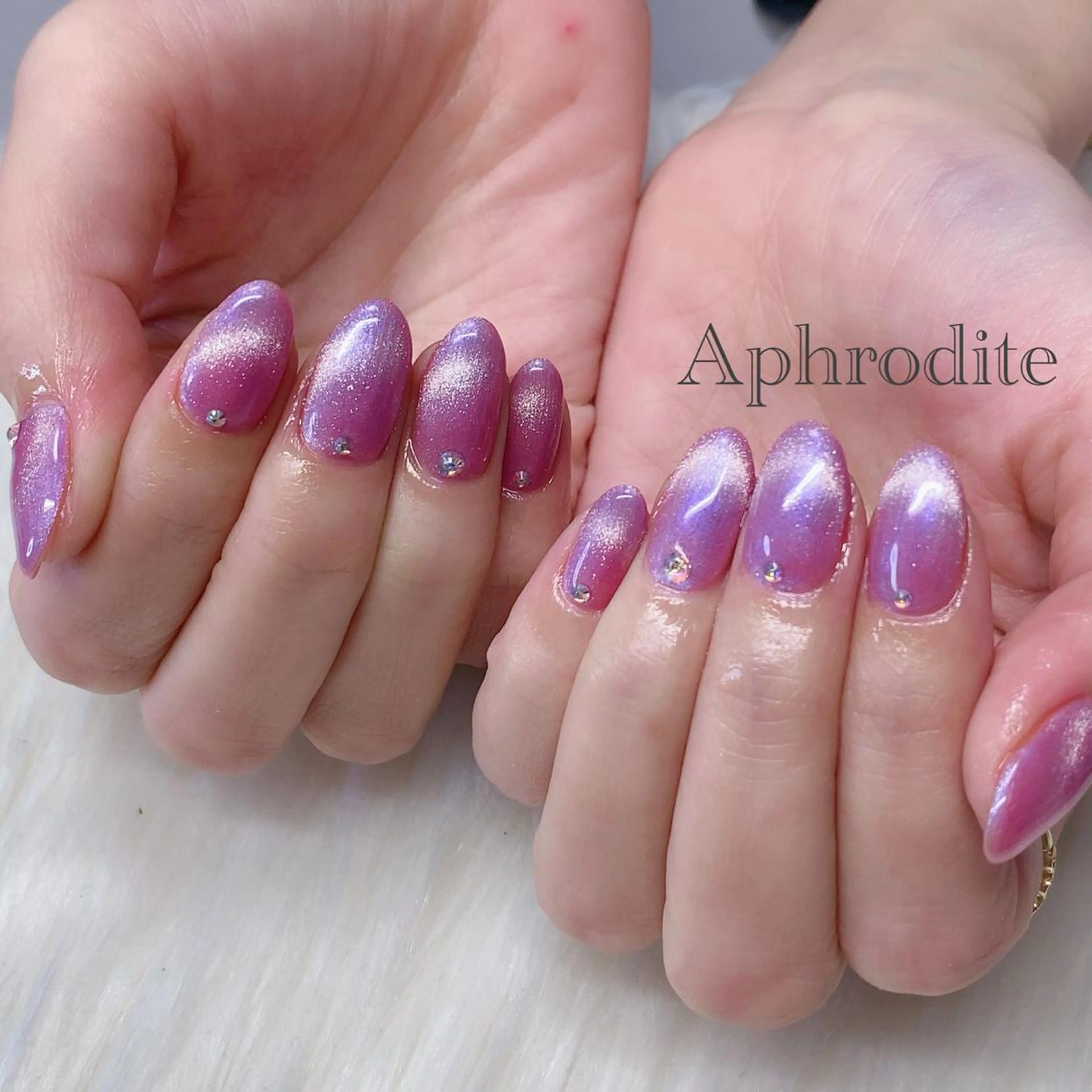 ネイル Aphrodite パラジェル認定サロンのネイルデザイン