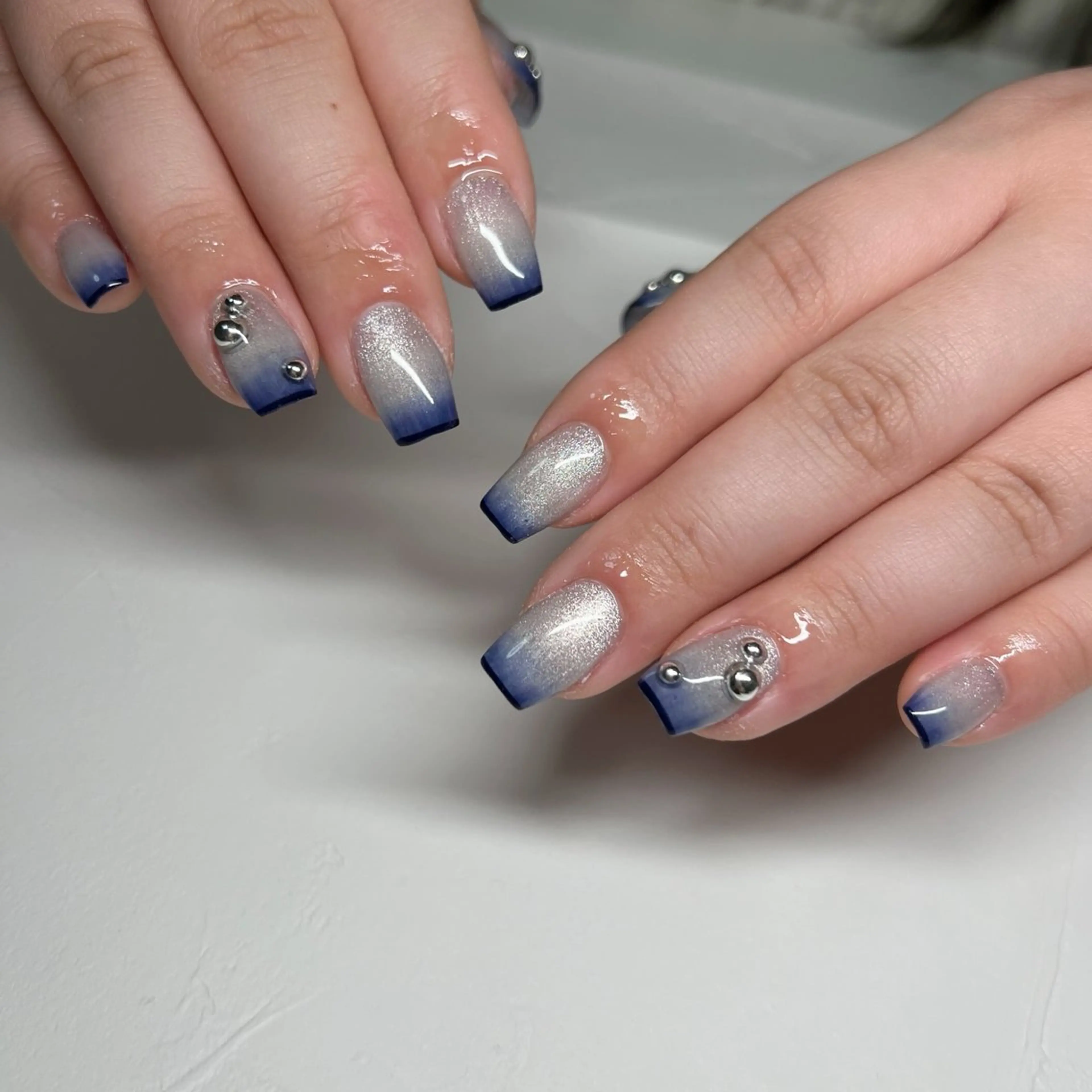 ネイル グラデーション マグネットネイル ハンドネイル 川端 京香のネイルデザイン