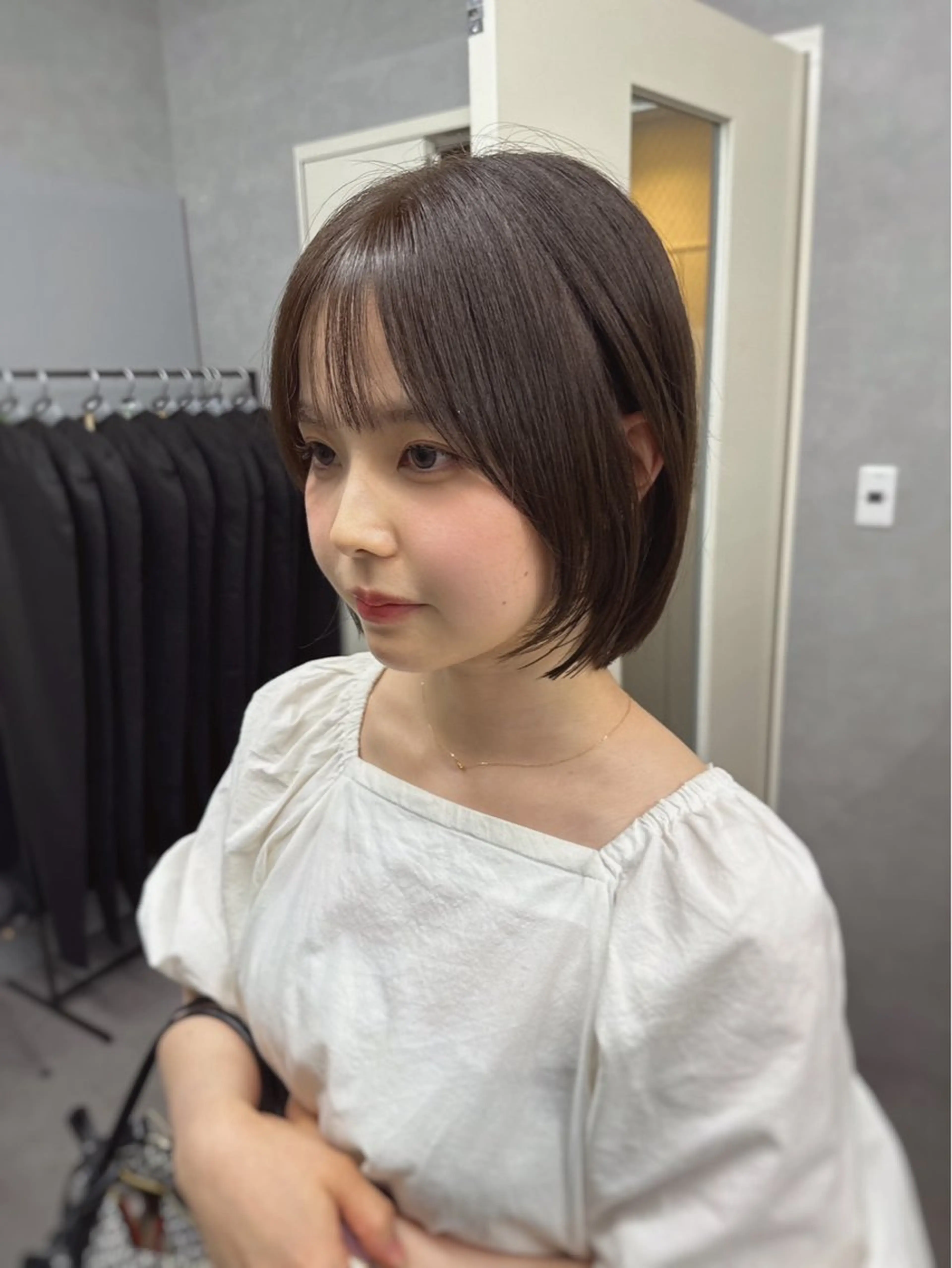 ショート カラー 濱吉 優希のヘアスタイル