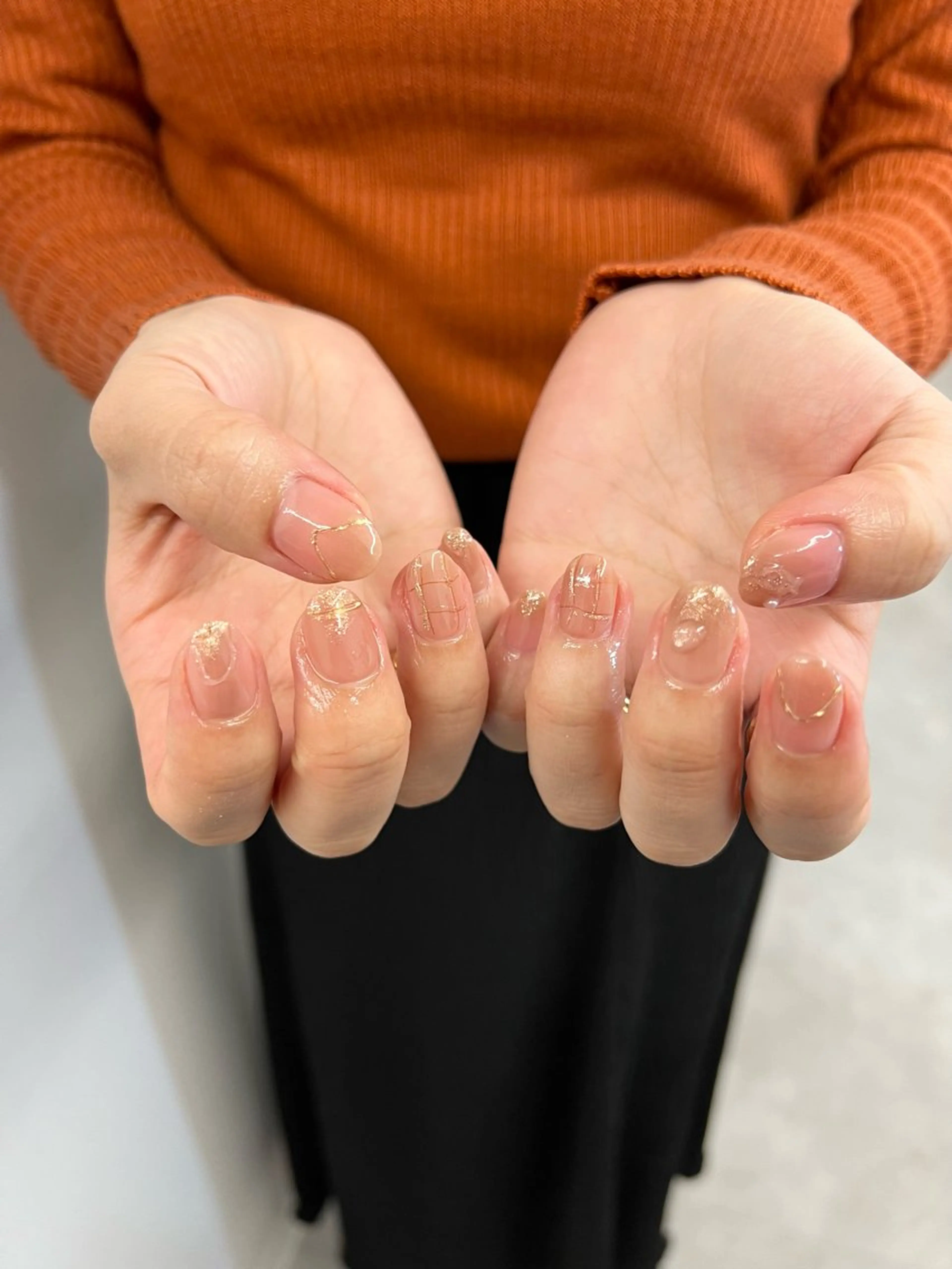 ネイル ブラウン ジェルネイル マグネットネイル ニュアンスネイル パラジェル ハンドネイル ハンドケア Bana_ Nailのネイルデザイン