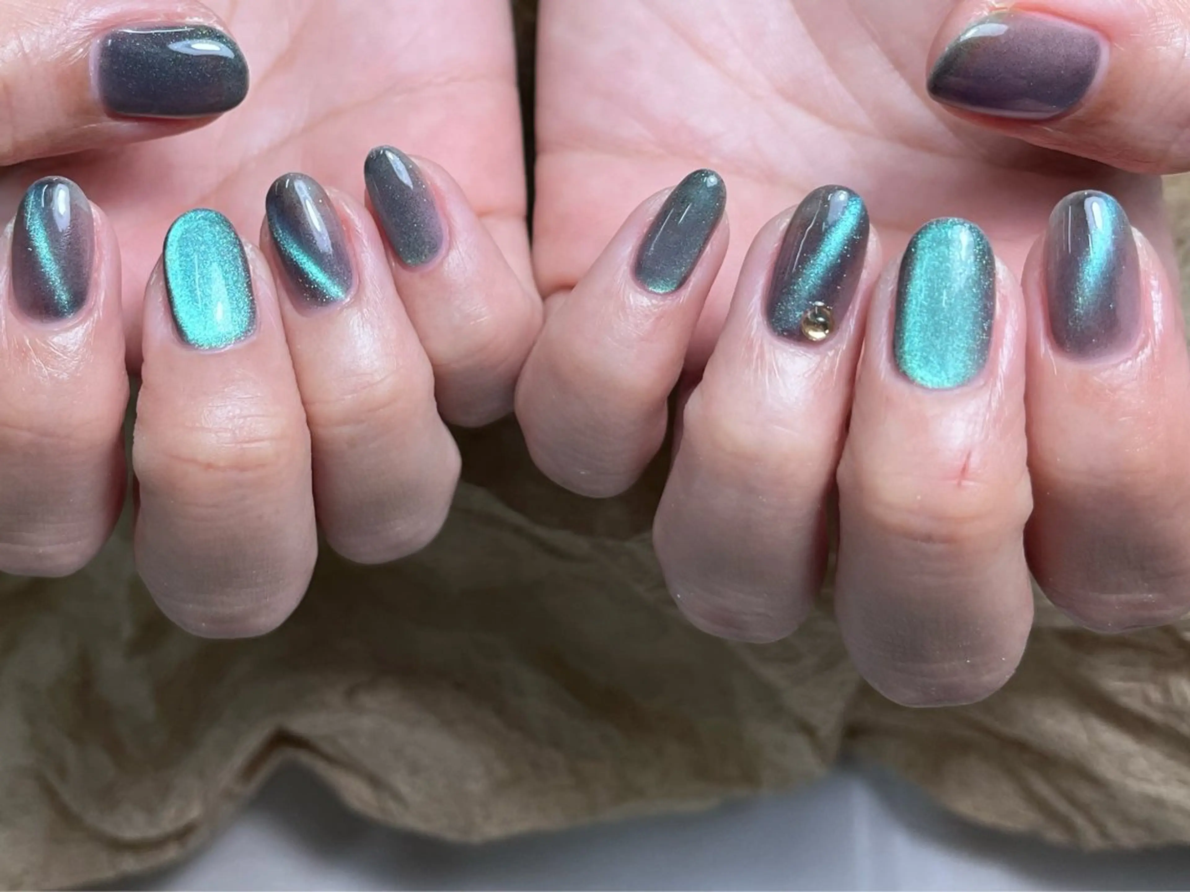 ネイル ToliyDeliy Nail Salonのネイルデザイン