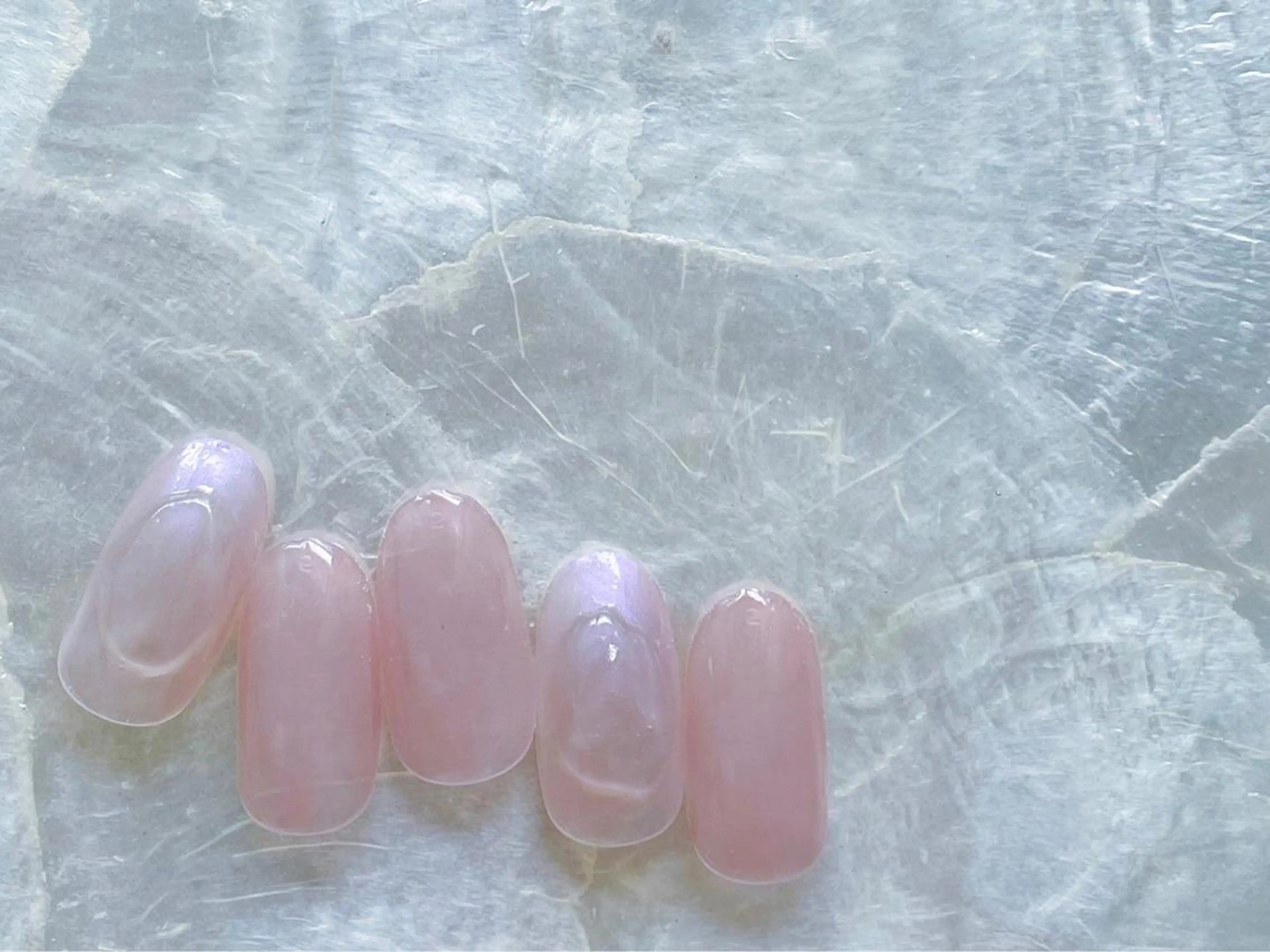 ネイル シンプルネイル 夏ネイル ハンドネイル kiki nail &brow二子玉川の眉毛・アイブロウイメージ