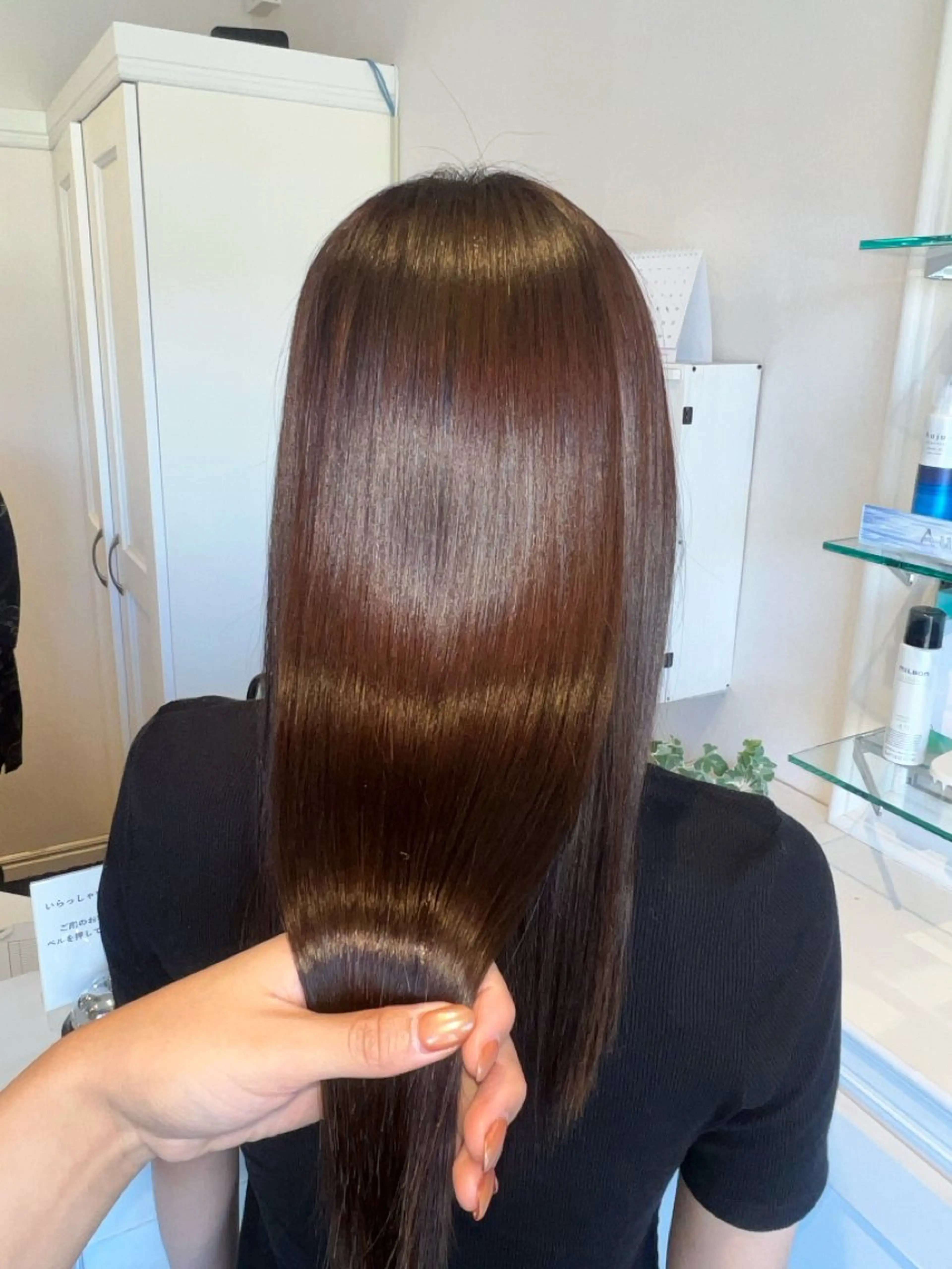 カラー 清水 彩生のヘアスタイル