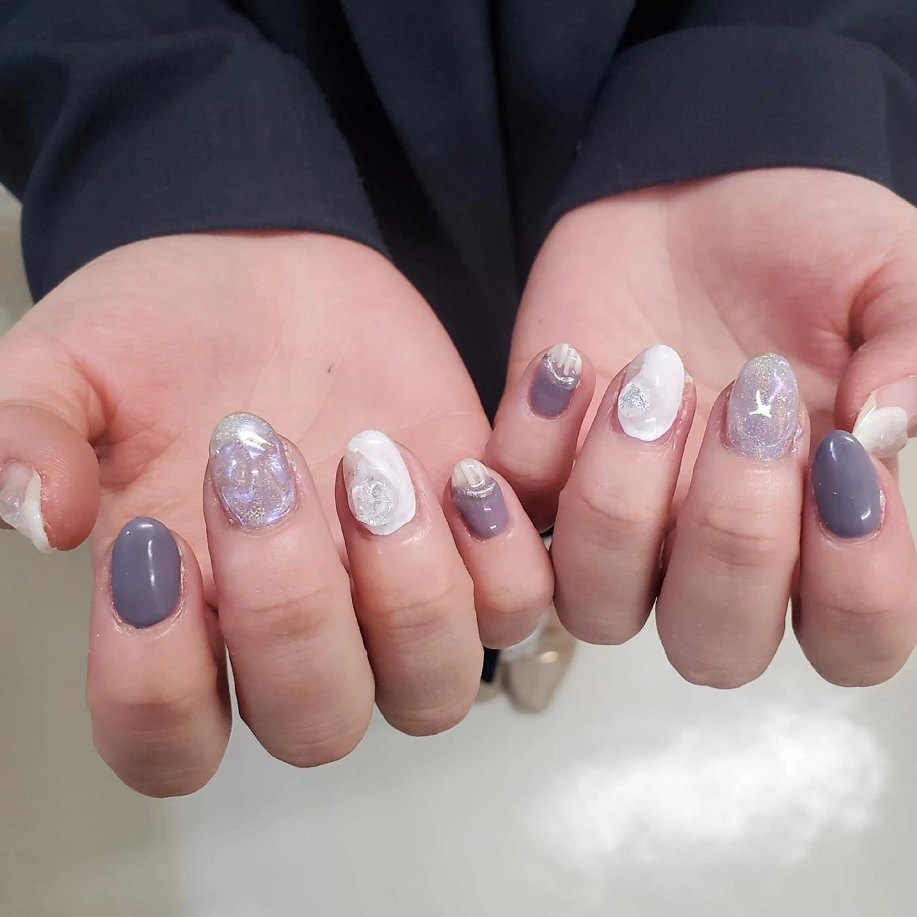ネイル アートネイル ジェルネイル ニュアンスネイル スカルプネイル nailstudio eviz新宿店のネイルデザイン
