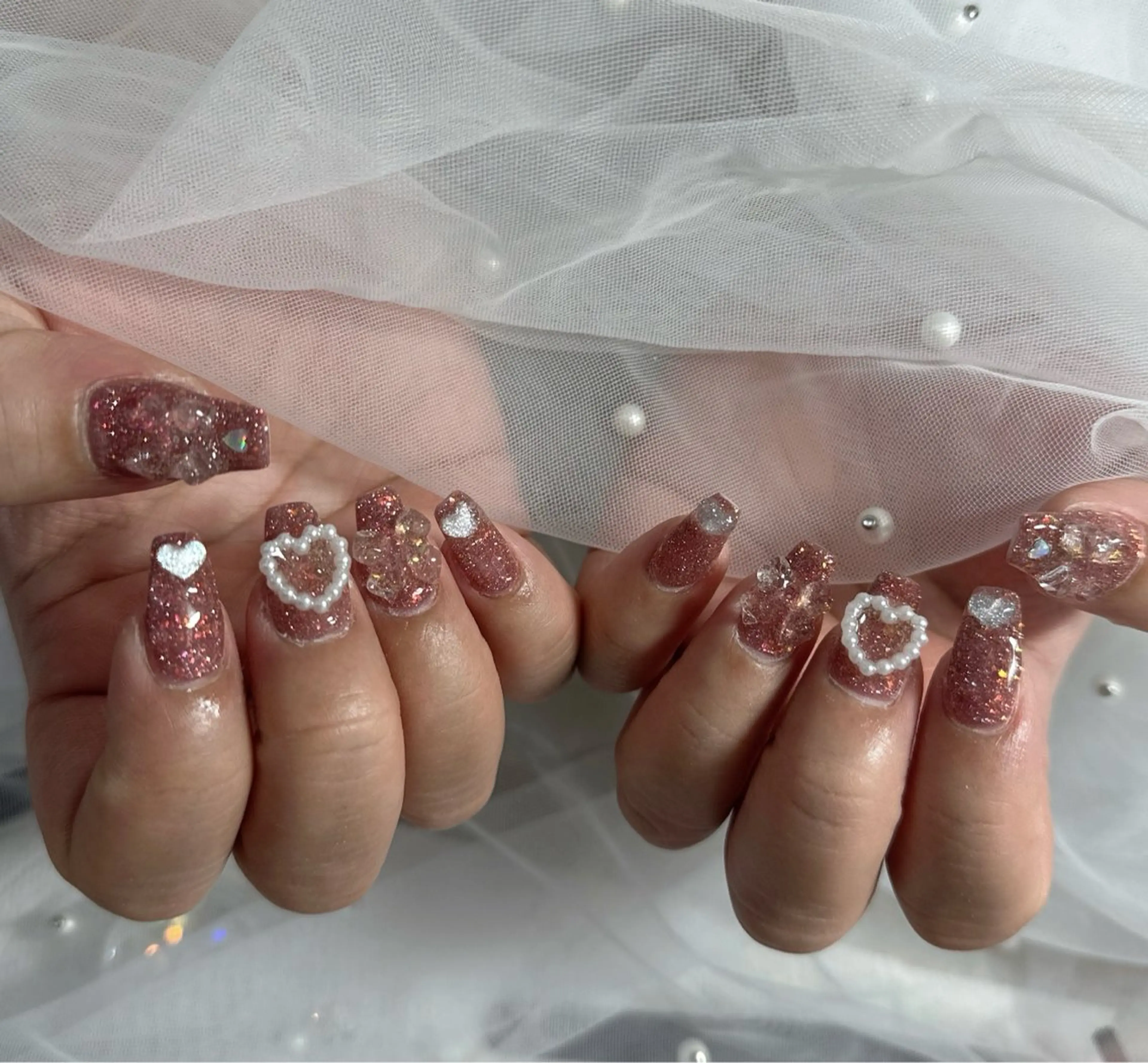 ネイル ハンドネイル フットネイル LAVISH nanamiのネイルデザイン