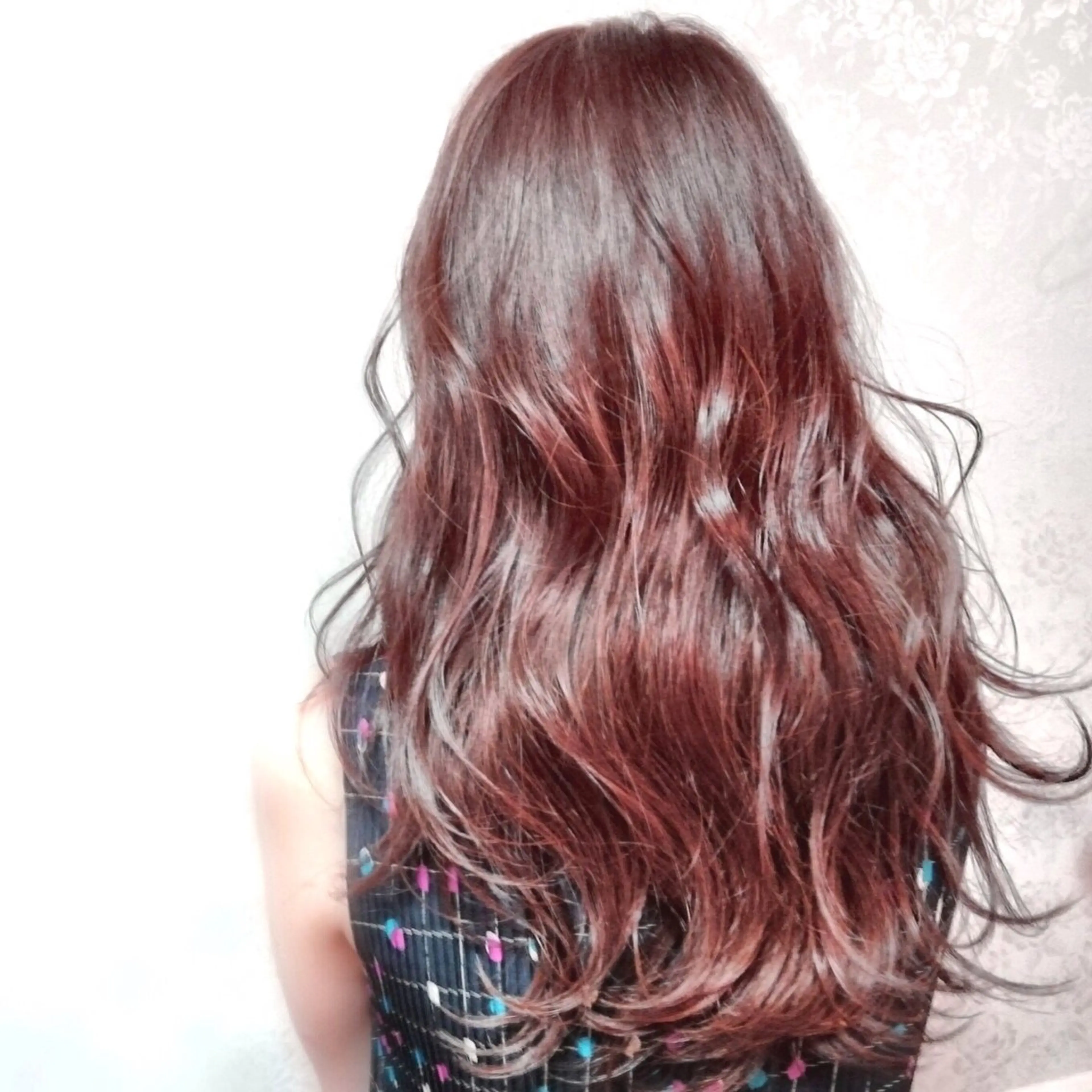 ロング 小林　ローズパープル カット＆カラー美容室のヘアスタイル