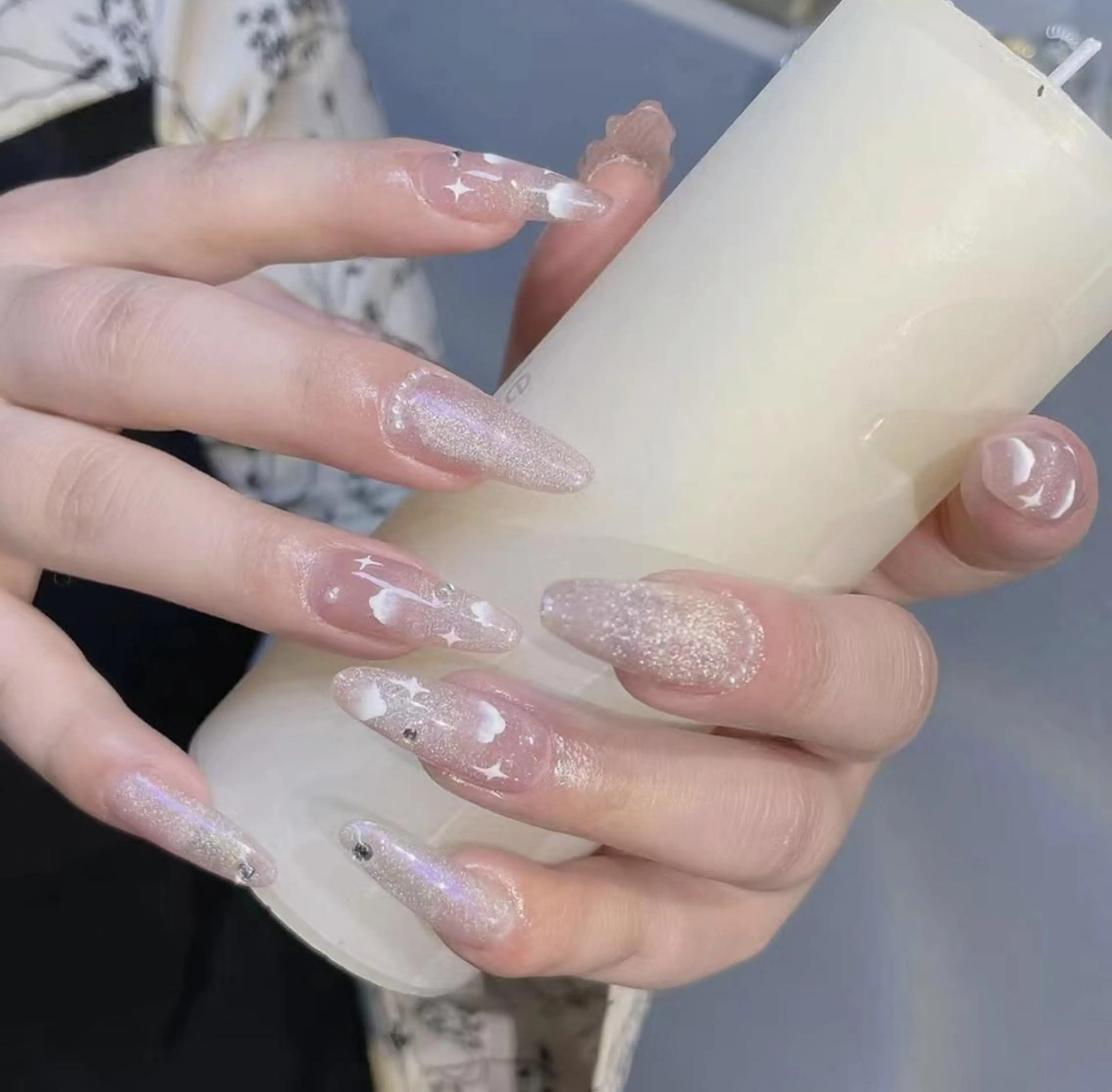 ネイル アートネイル 長さ出し ネイルチップ Queens ゲンのネイルデザイン