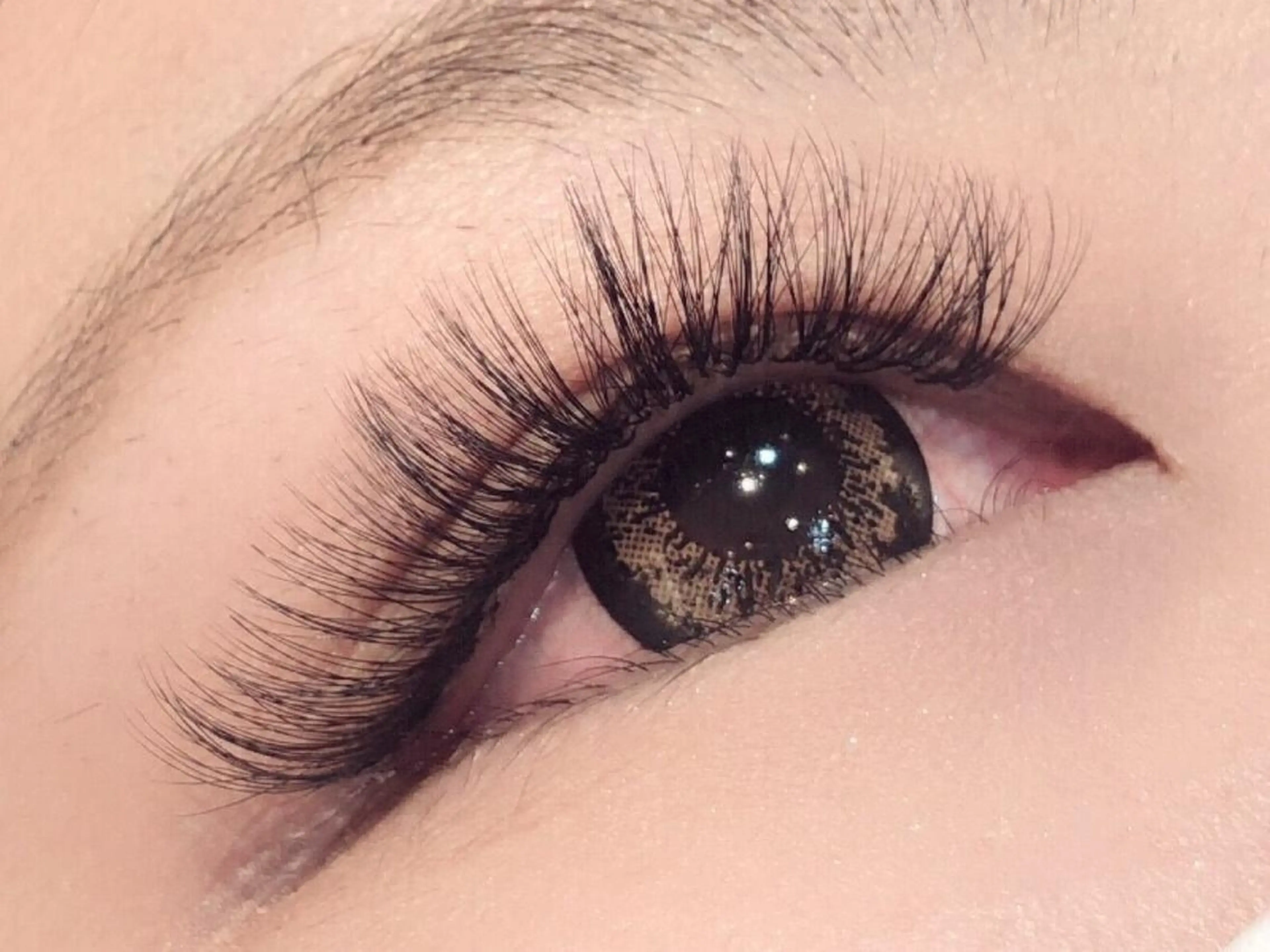 マツエク・マツパ 野崎 ひかりのヘアスタイル