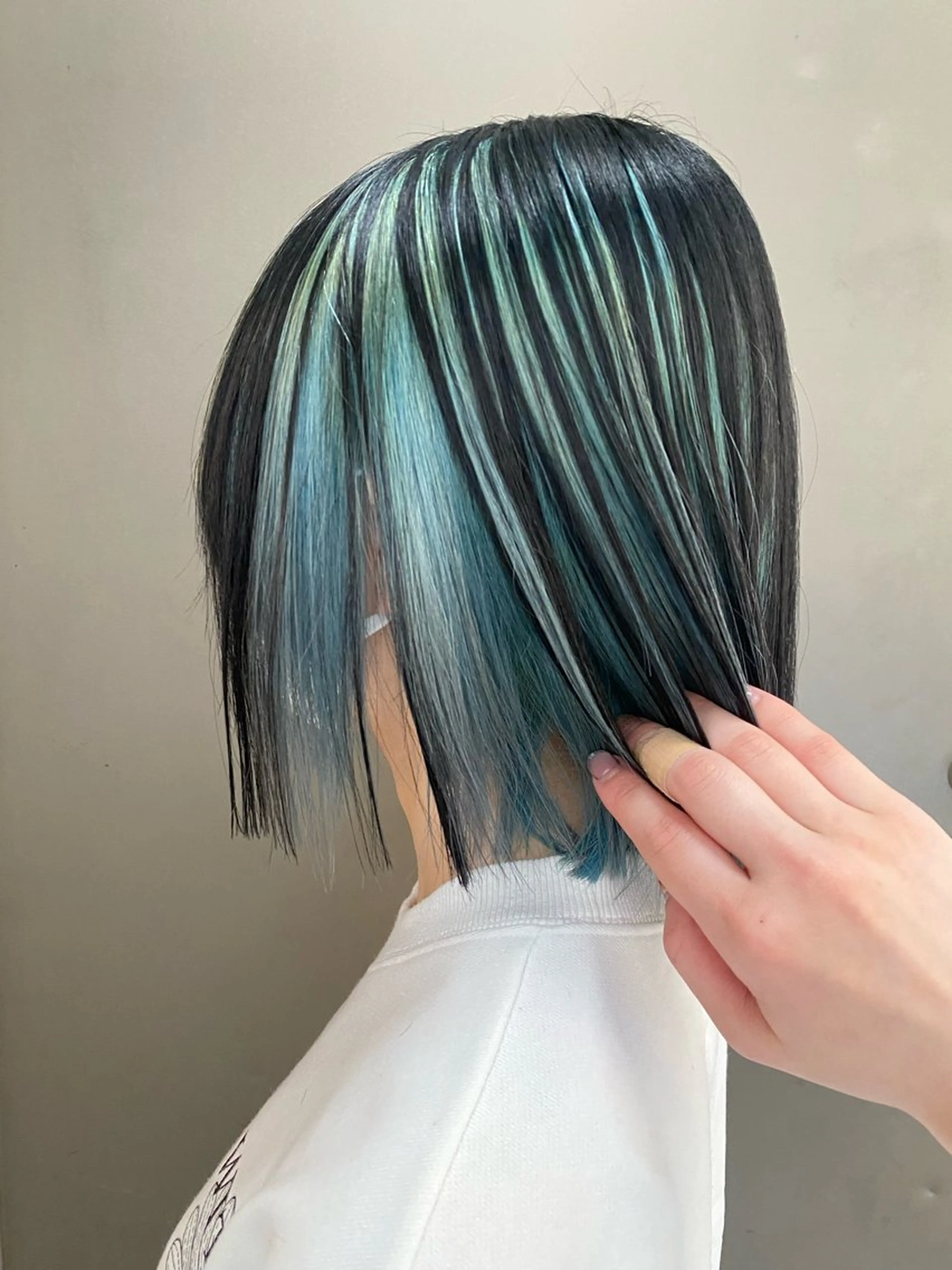 ミディアム 🫧ハイトーン/ 透明感🫧れいか🫧のヘアスタイル