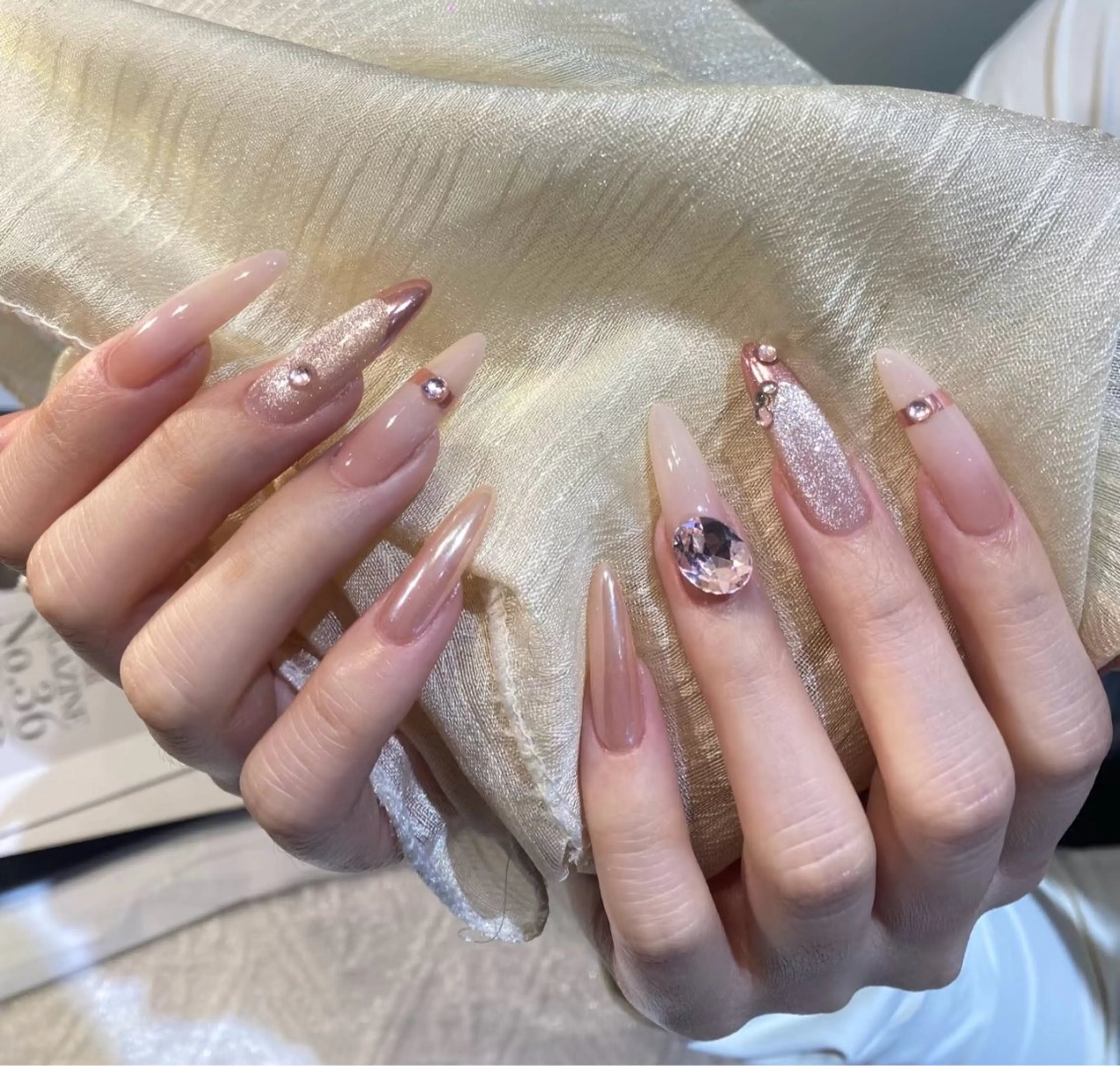 ネイル L.nail 【エル.ネイル】のネイルデザイン