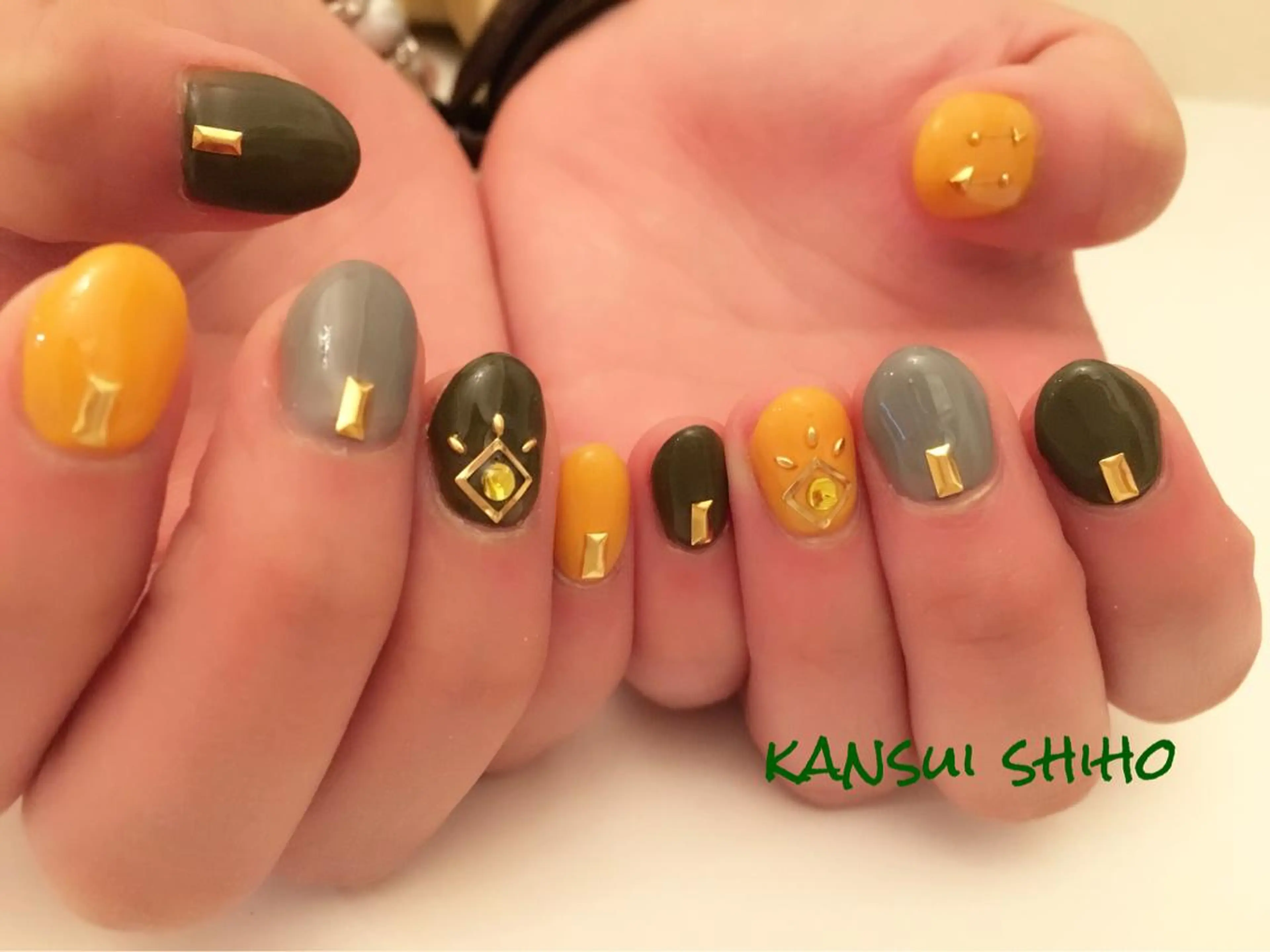 ネイル Elio 国泰寺のネイルデザイン