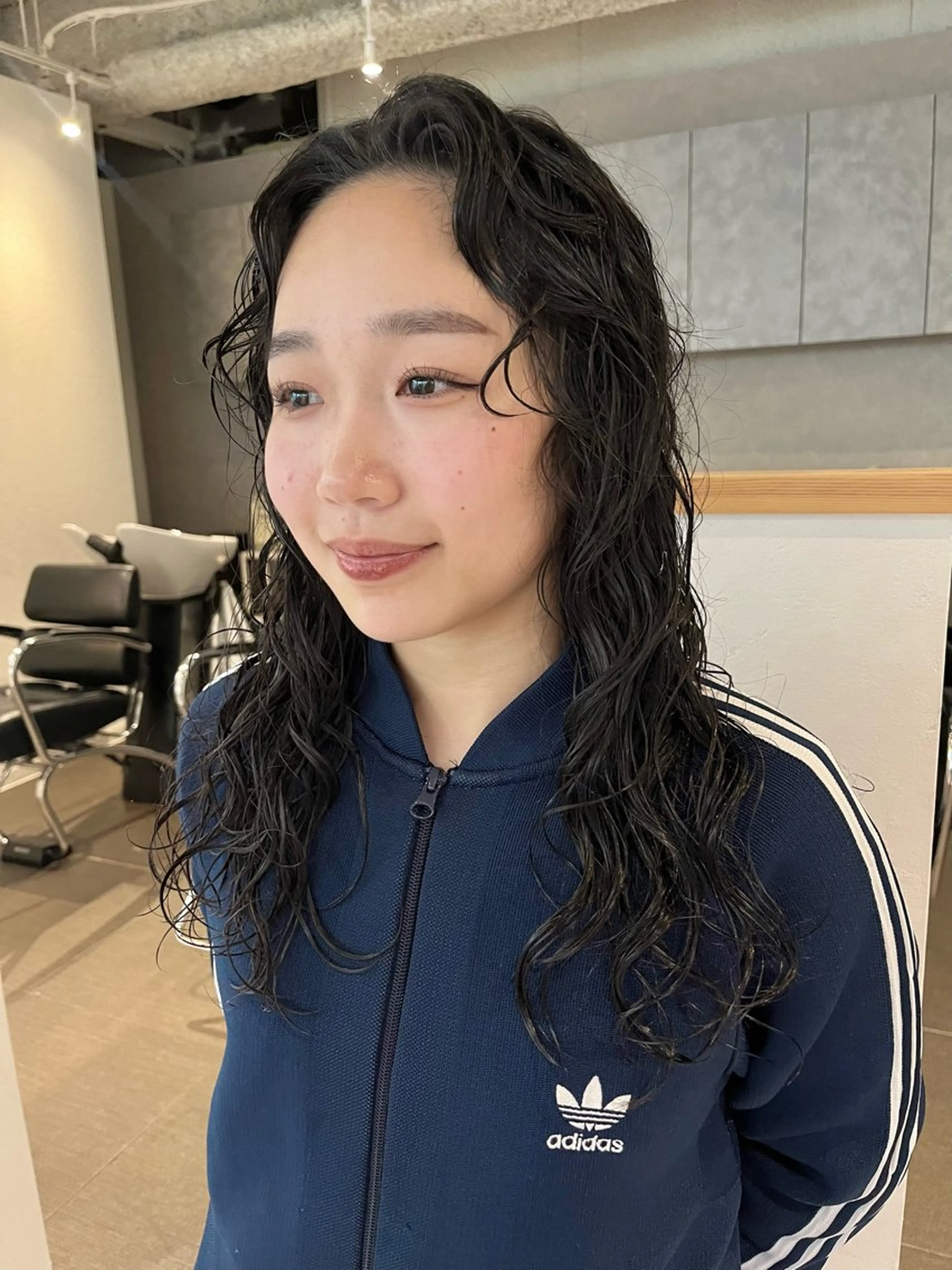 セミロング パーマ セミロングパーマ カット パーマ トリートメント 桃果 momokaのヘアスタイル