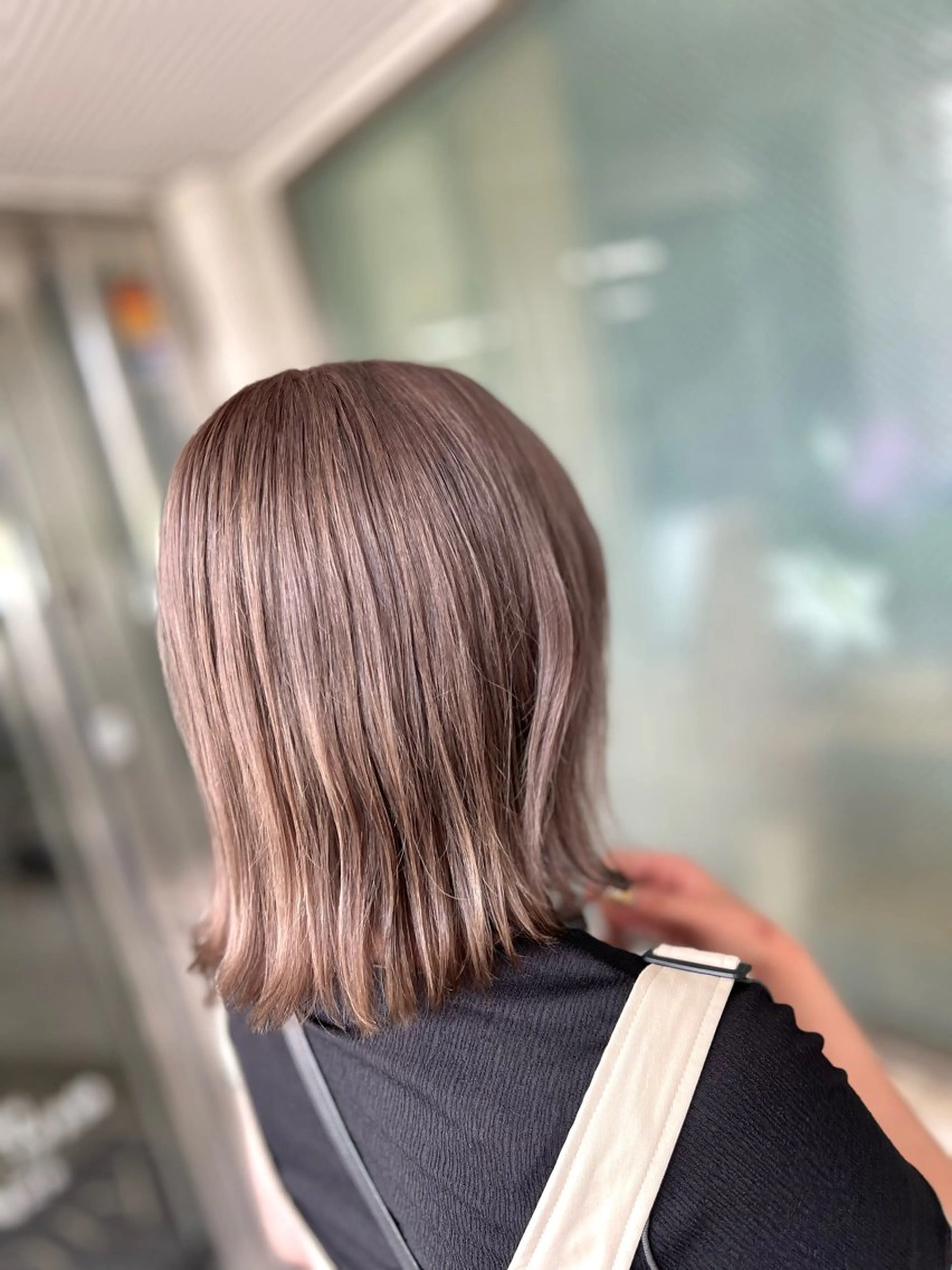 ミディアム カラー ベージュカラー ブラウンカラー キャラメルブラウン ダブルカラー ミルクティーベージュ ヘアカラー Style Tのヘアスタイル