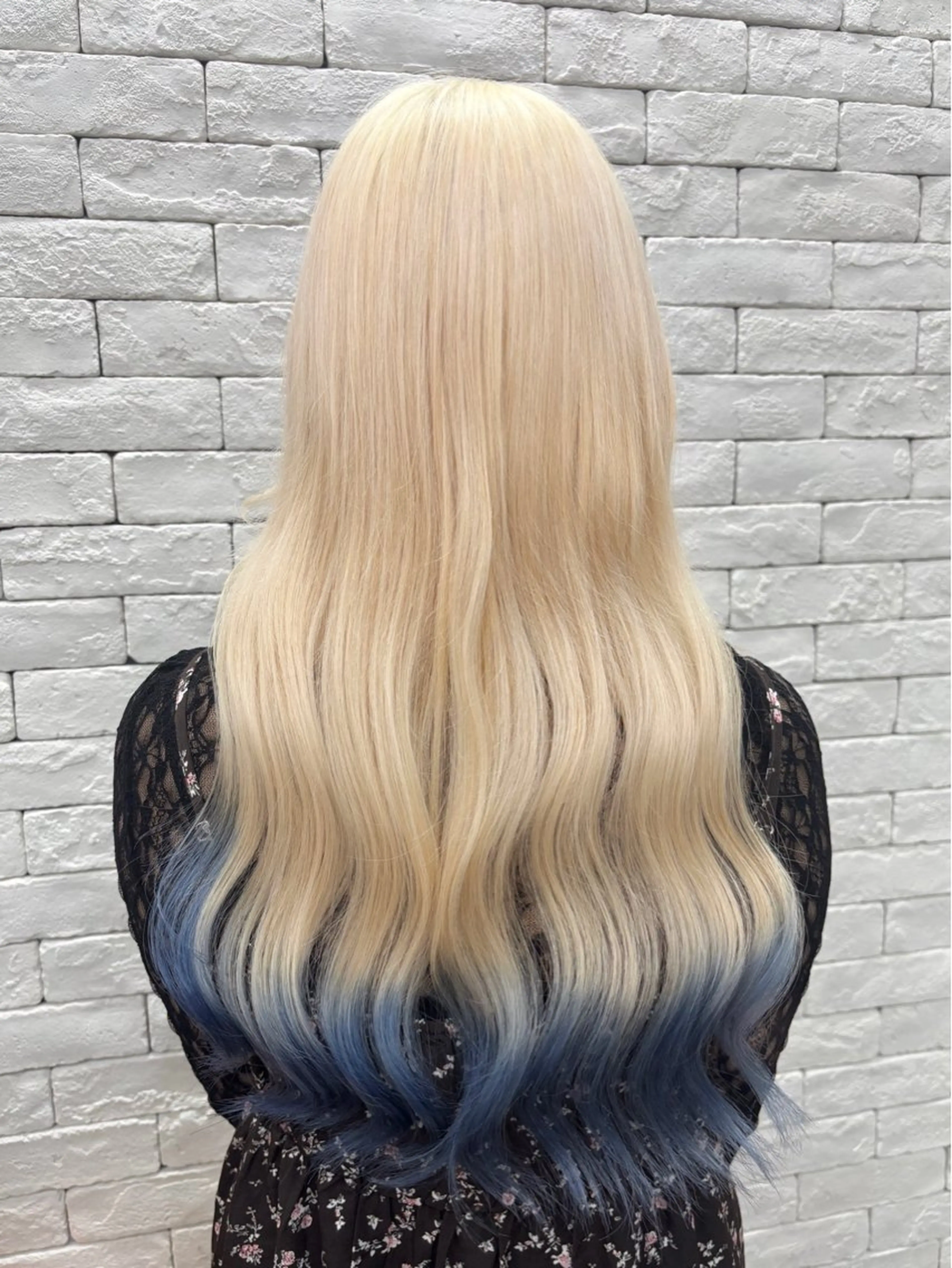 ロング 【ハイトーンカラー】 mizukiのヘアスタイル