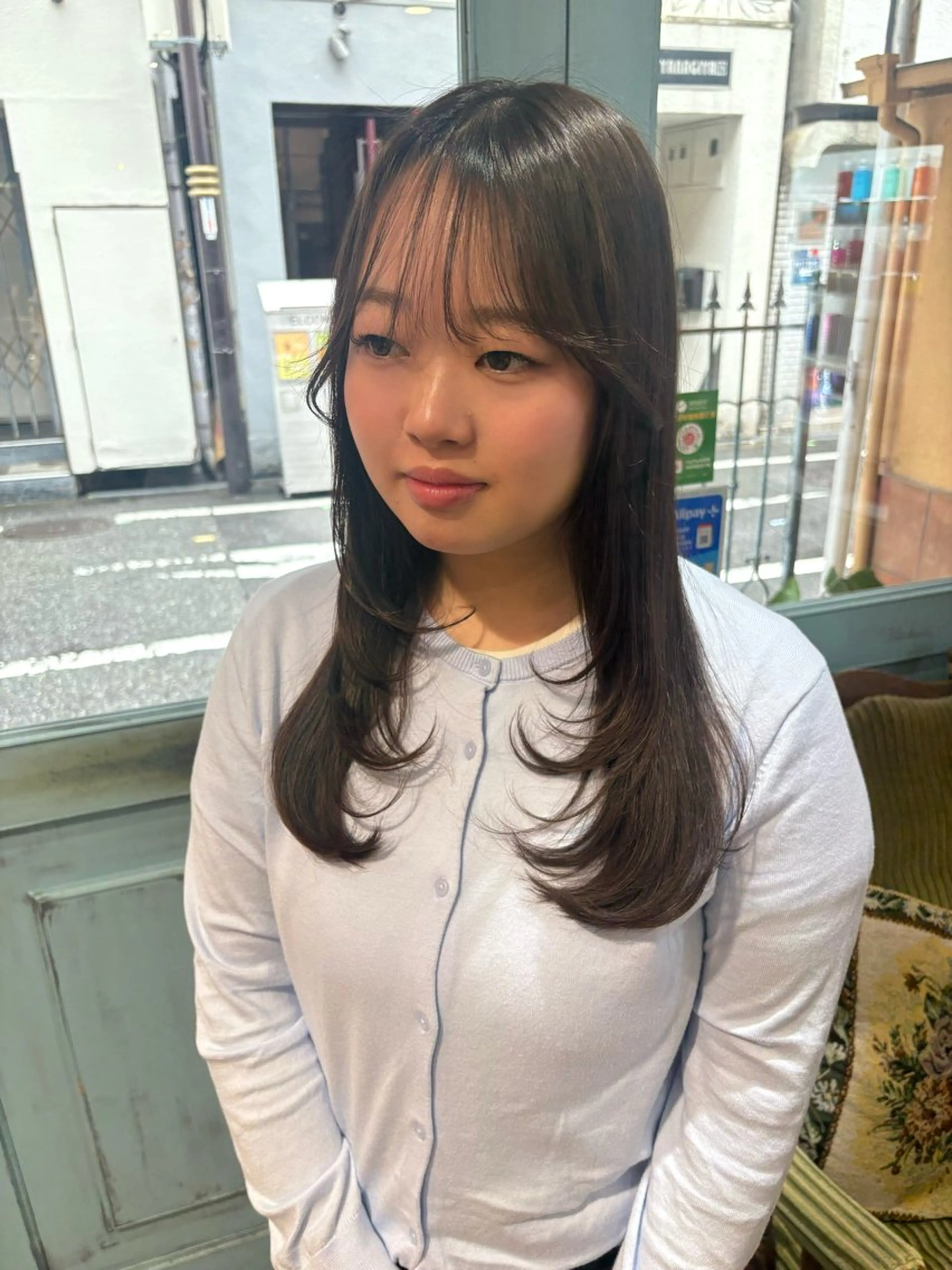 セミロング カラー ベージュカラー オリーブベージュ カット ヘアカラー トリートメント なぎさ 🎀  / 透明感カラー/心斎橋のヘアスタイル