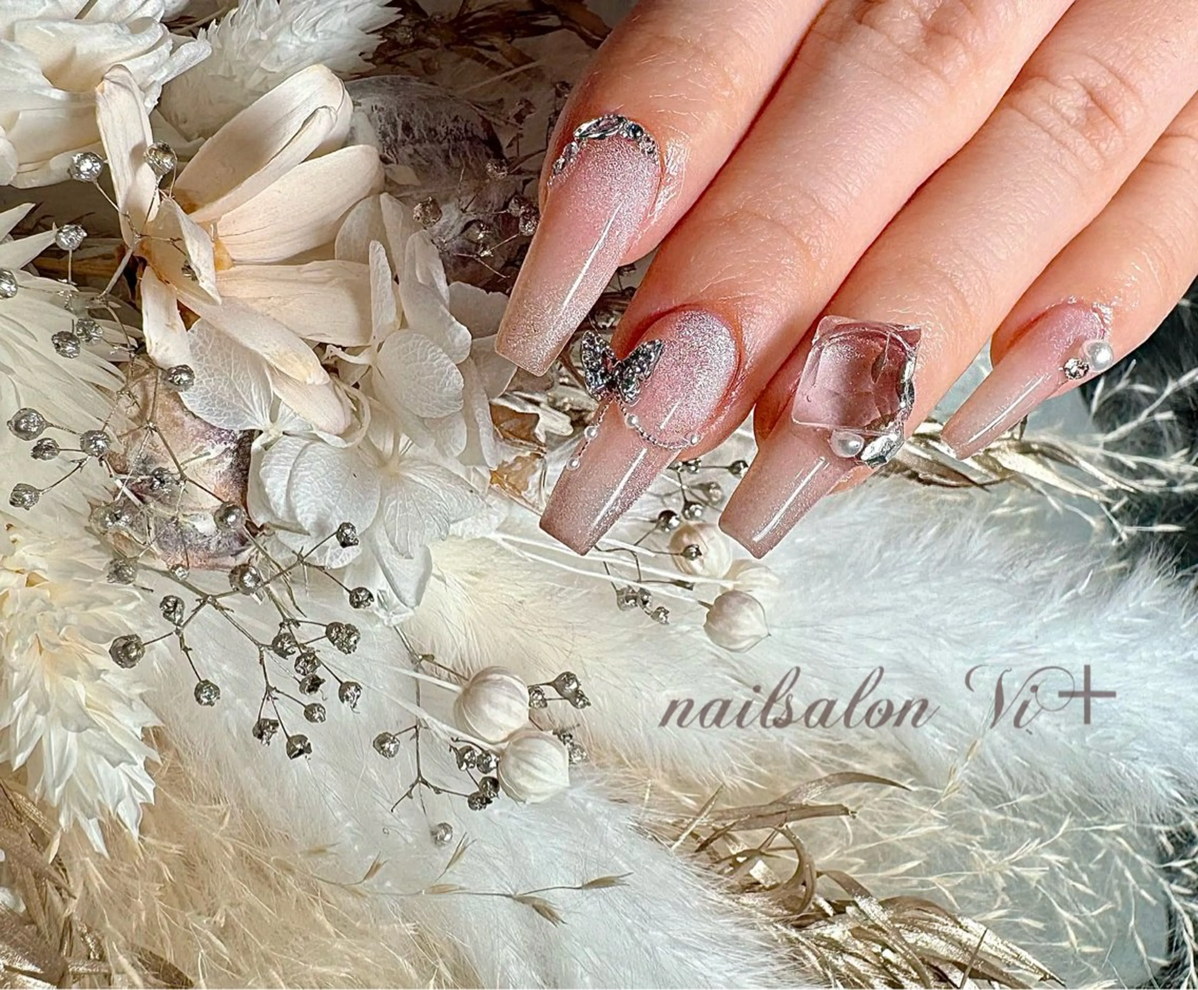 ネイル ハンドネイル ✨Nailsalon Vi+✨のネイルデザイン