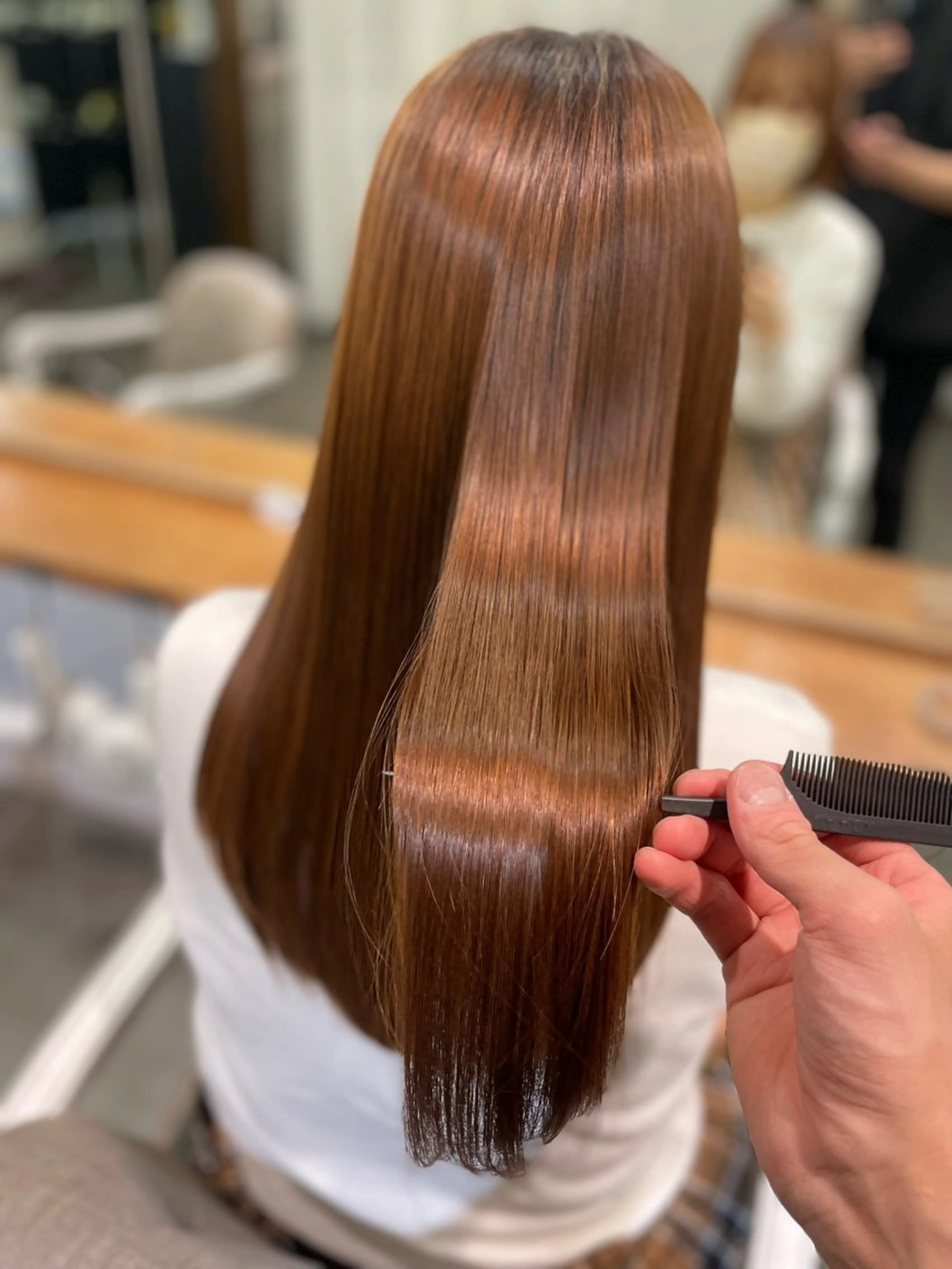 セミロング カラー ケアカラー 髪質改善 トリートメント レイヤー/艶カラー /韓国ヘア/高松のヘアスタイル