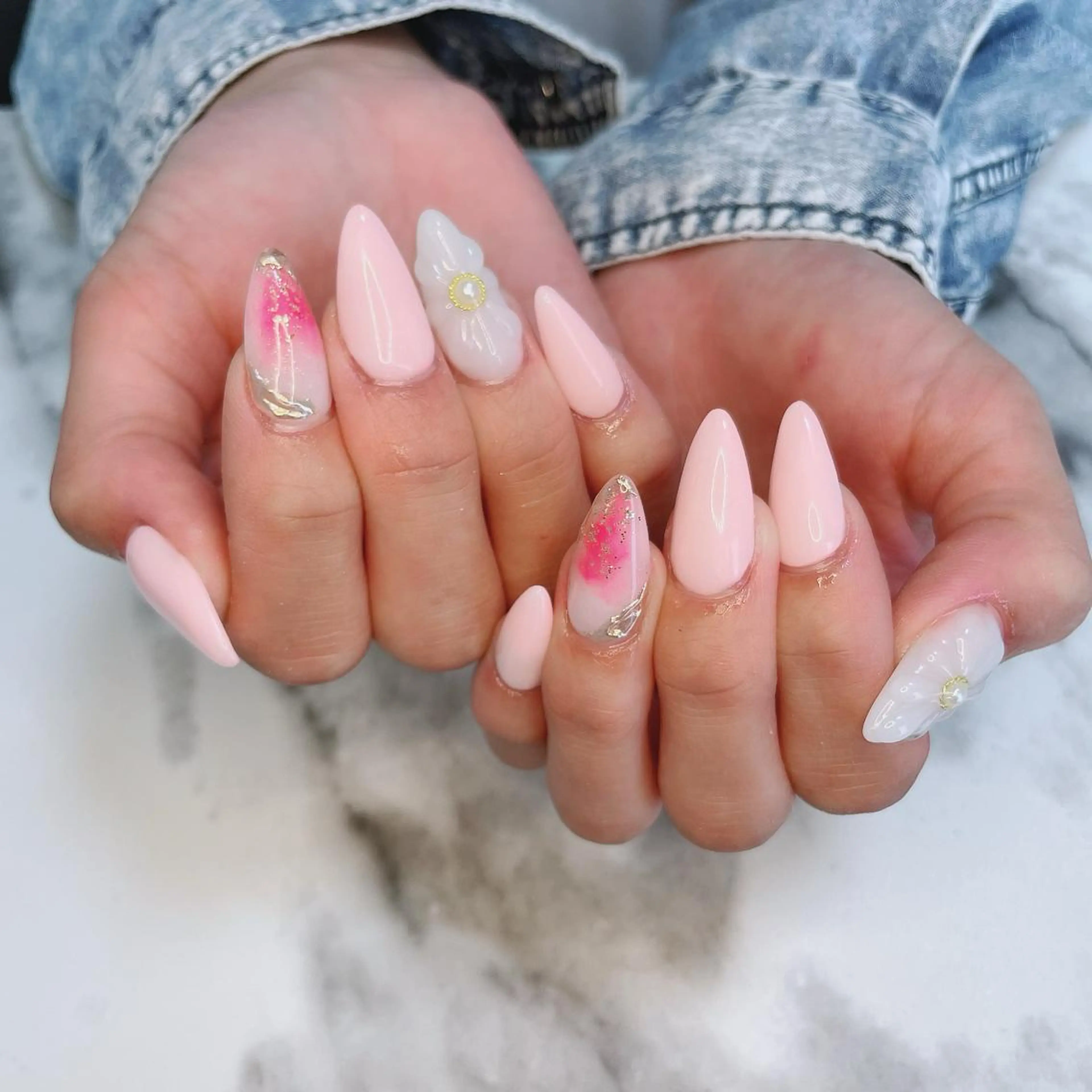 ネイル フラワーネイル ぷっくりネイル ハンドネイル Kayo 💅のネイルデザイン