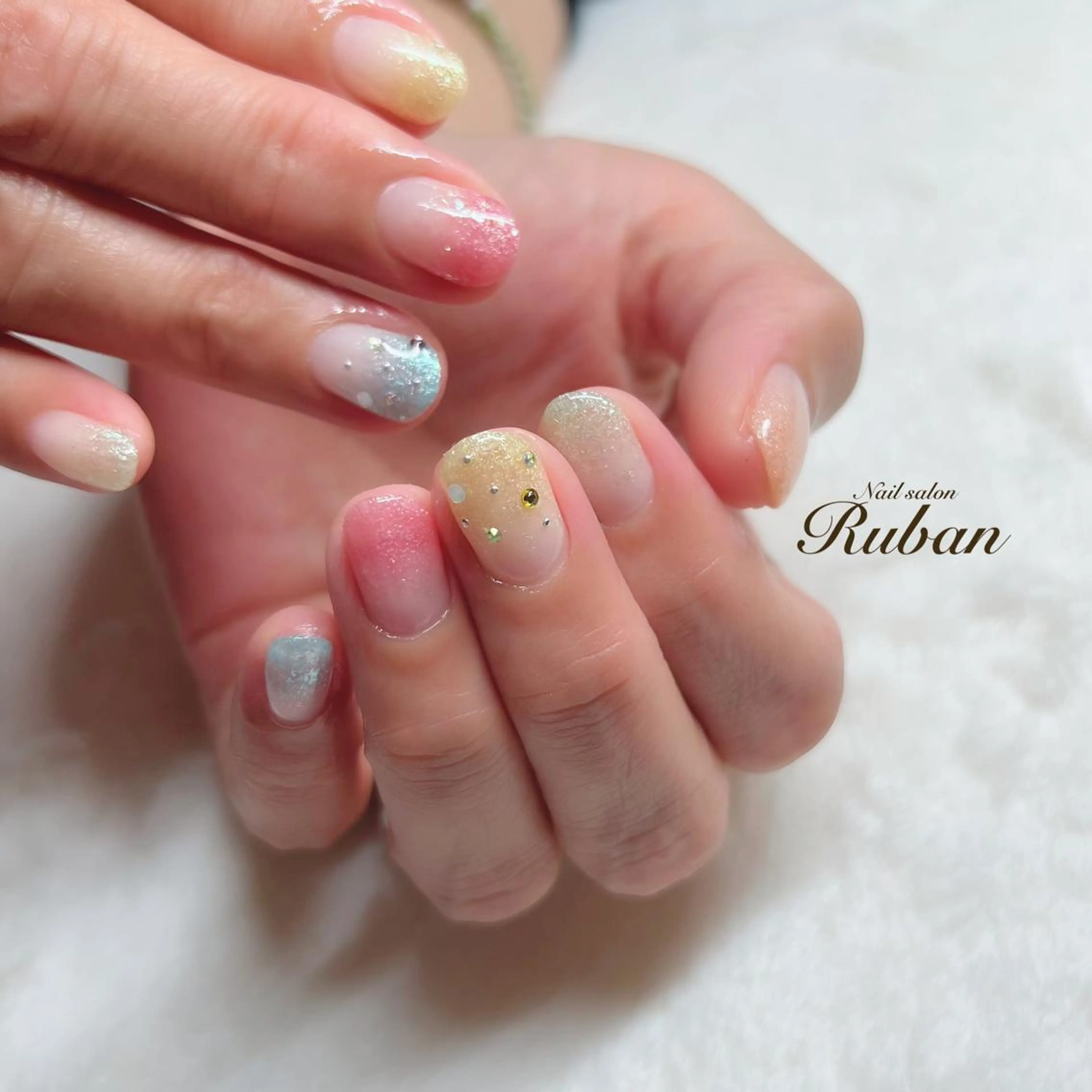 ネイル グラデーション ラメ(グリッター) ラメグラデーション Nail salon Rubanのネイルデザイン