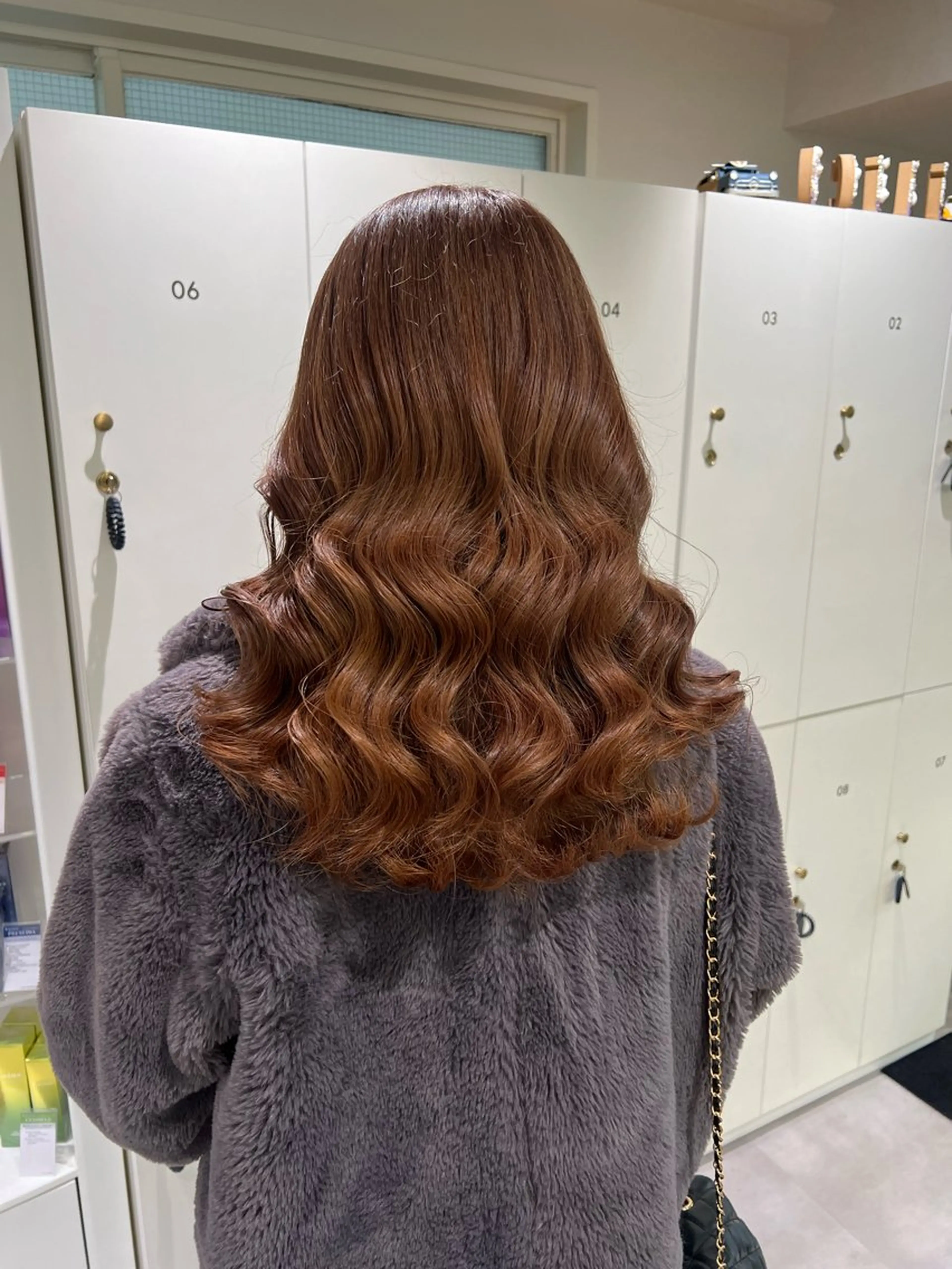 セミロング カラー ブリーチ ブラウンカラー ナチュラルブラウン ヘアカラー トリートメント 艶ベージュ/オリーブ カラー🫒airiのヘアスタイル