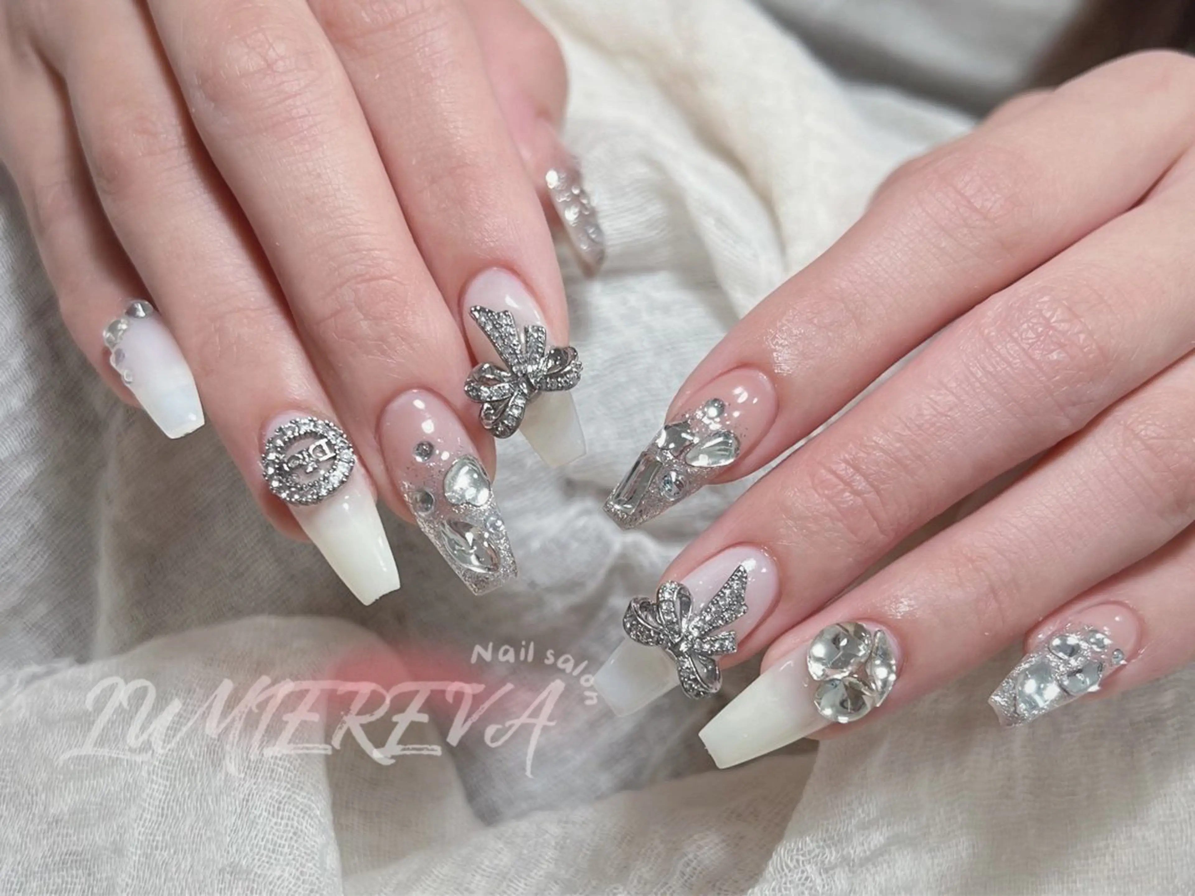 ネイル ハンドネイル Lumiereva nail salonのネイルデザイン